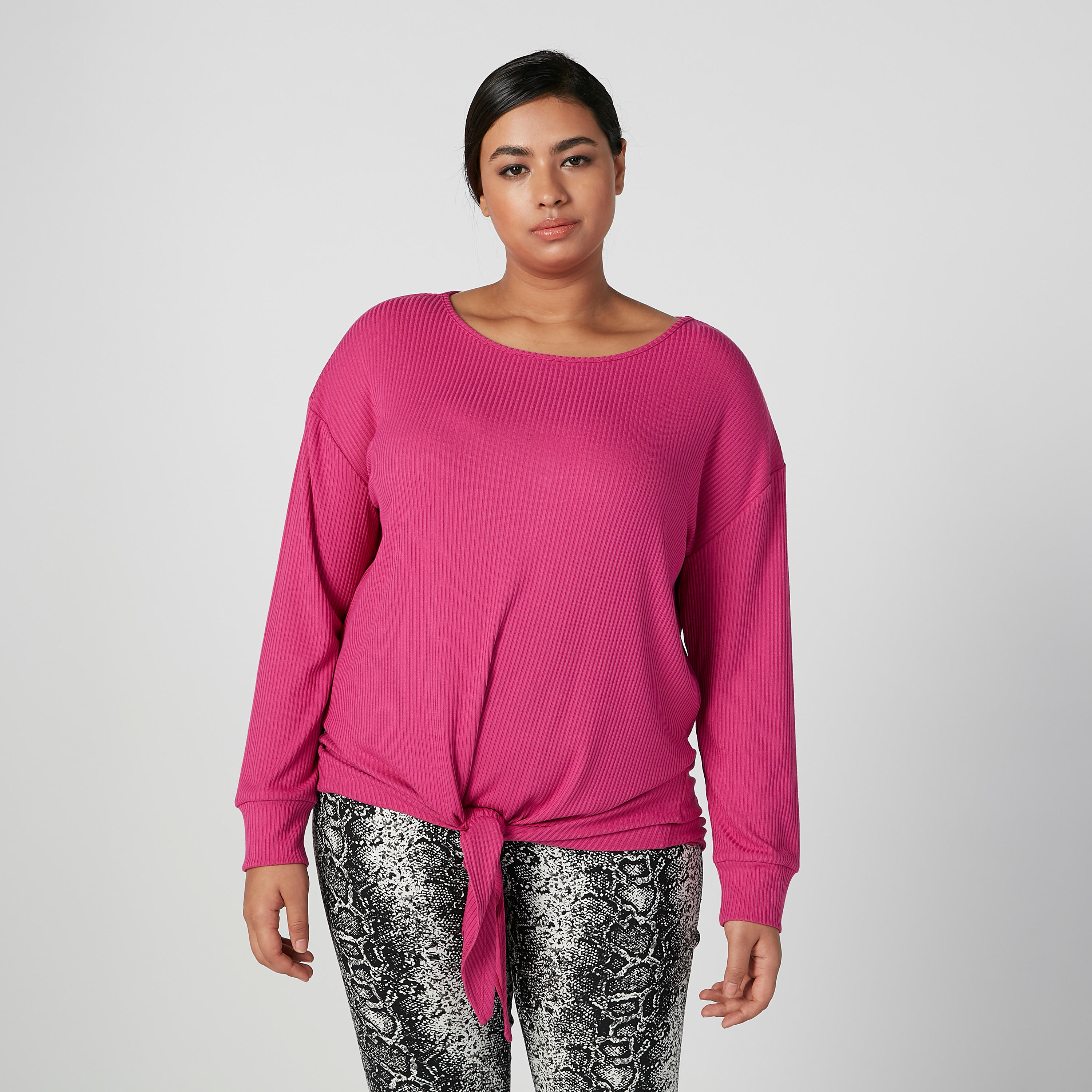 تيشيرت بارز الملمس بياقة قارب وأكمام طويلة-women-clothing-shirtsandblouses-blouses-image-1