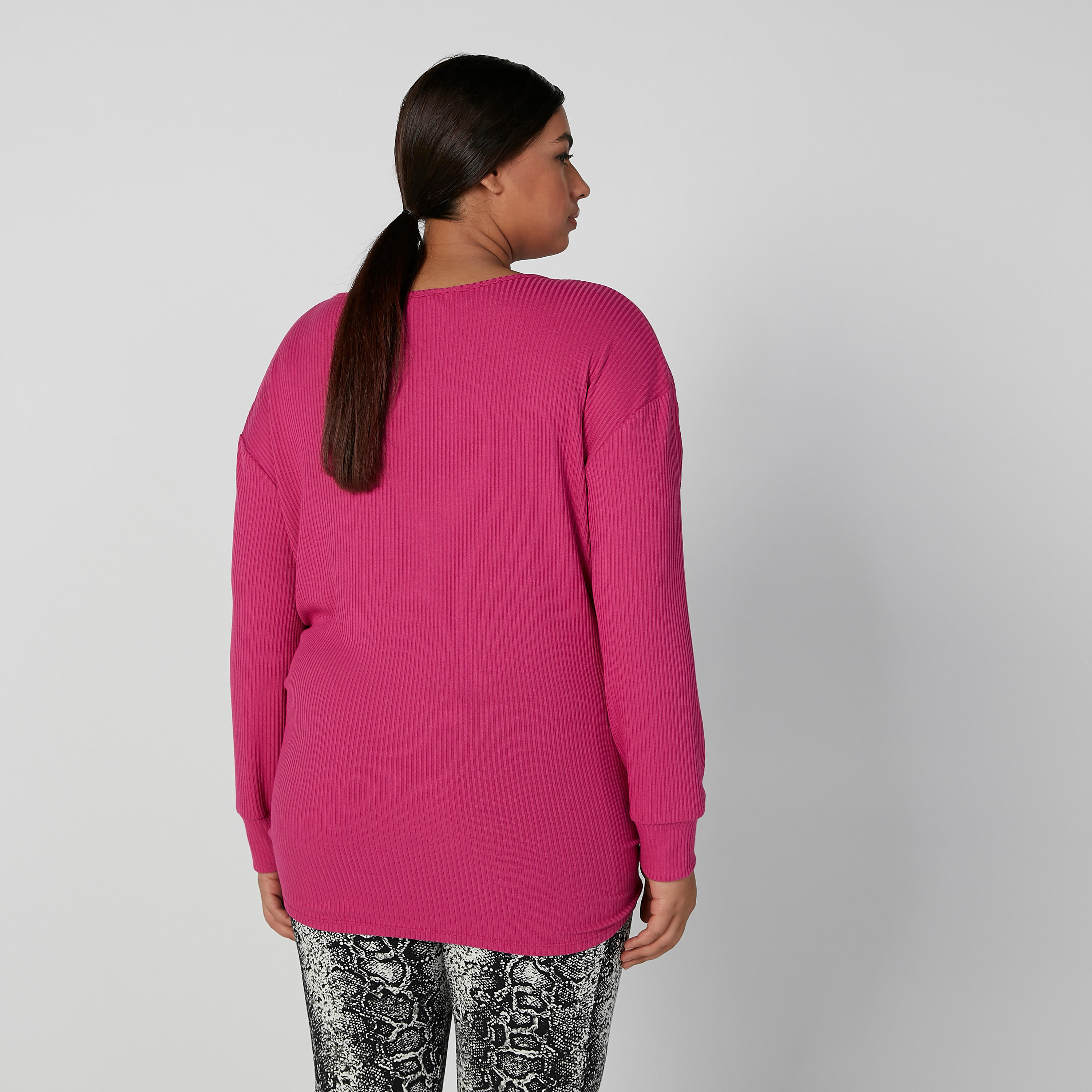 تيشيرت بارز الملمس بياقة قارب وأكمام طويلة-women-clothing-shirtsandblouses-blouses-image-4