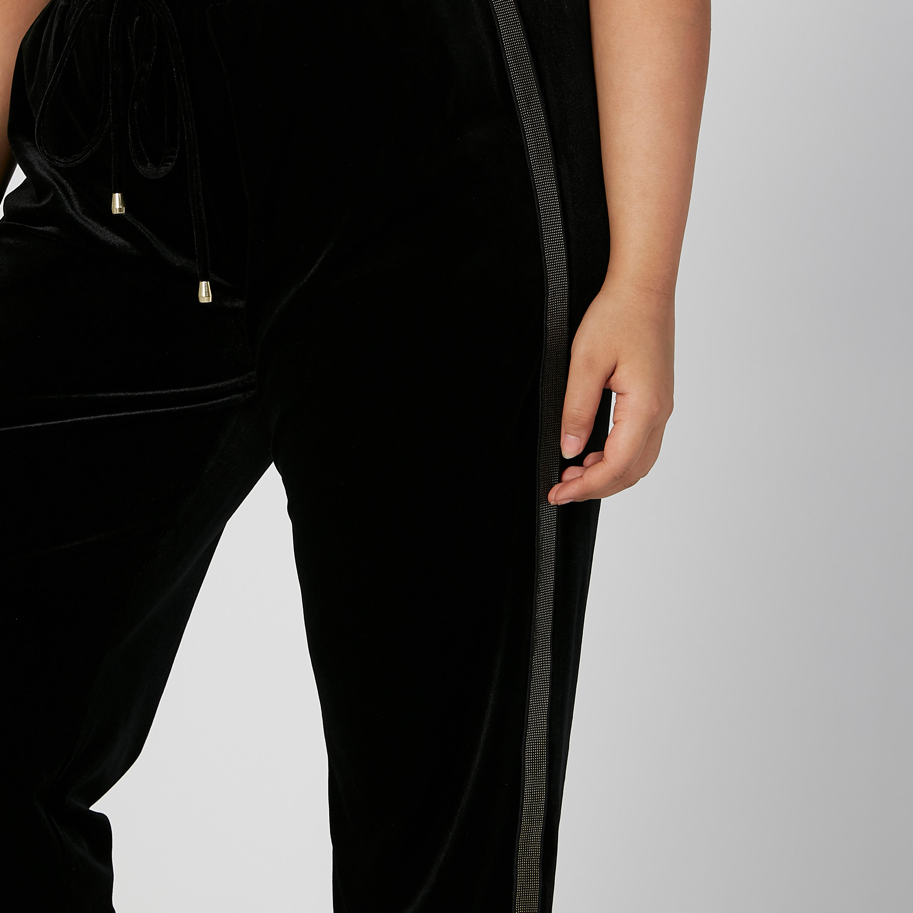 بنطلون بارز الملمس بخصر مطّاطي متوسط الارتفاع ورباط-women-clothing-bottoms-trousers-image-3