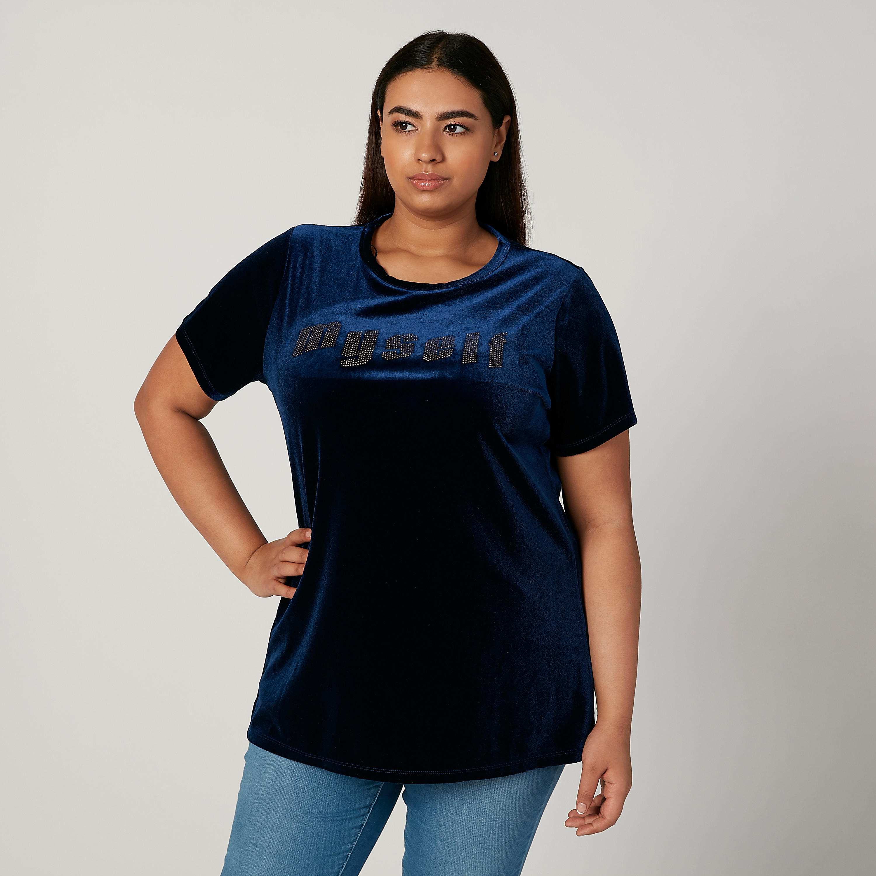 بلوزة بياقة مستديرة وأكمام قصيرة وطبعات-women-clothing-tshirts-image-1