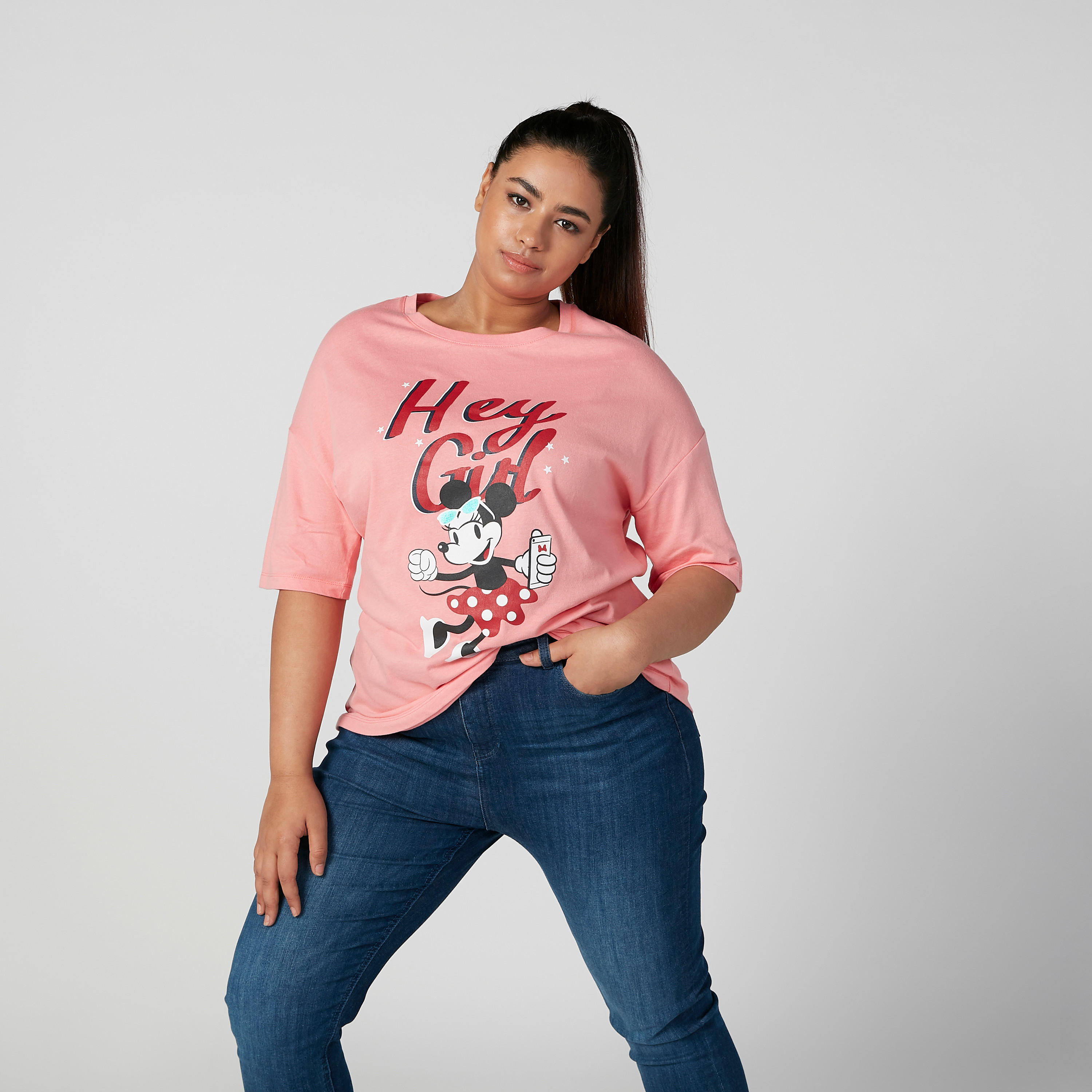 تيشيرت بطبعات بياقة مستديرة وأكمام قصيرة-women-clothing-tshirts-image-3
