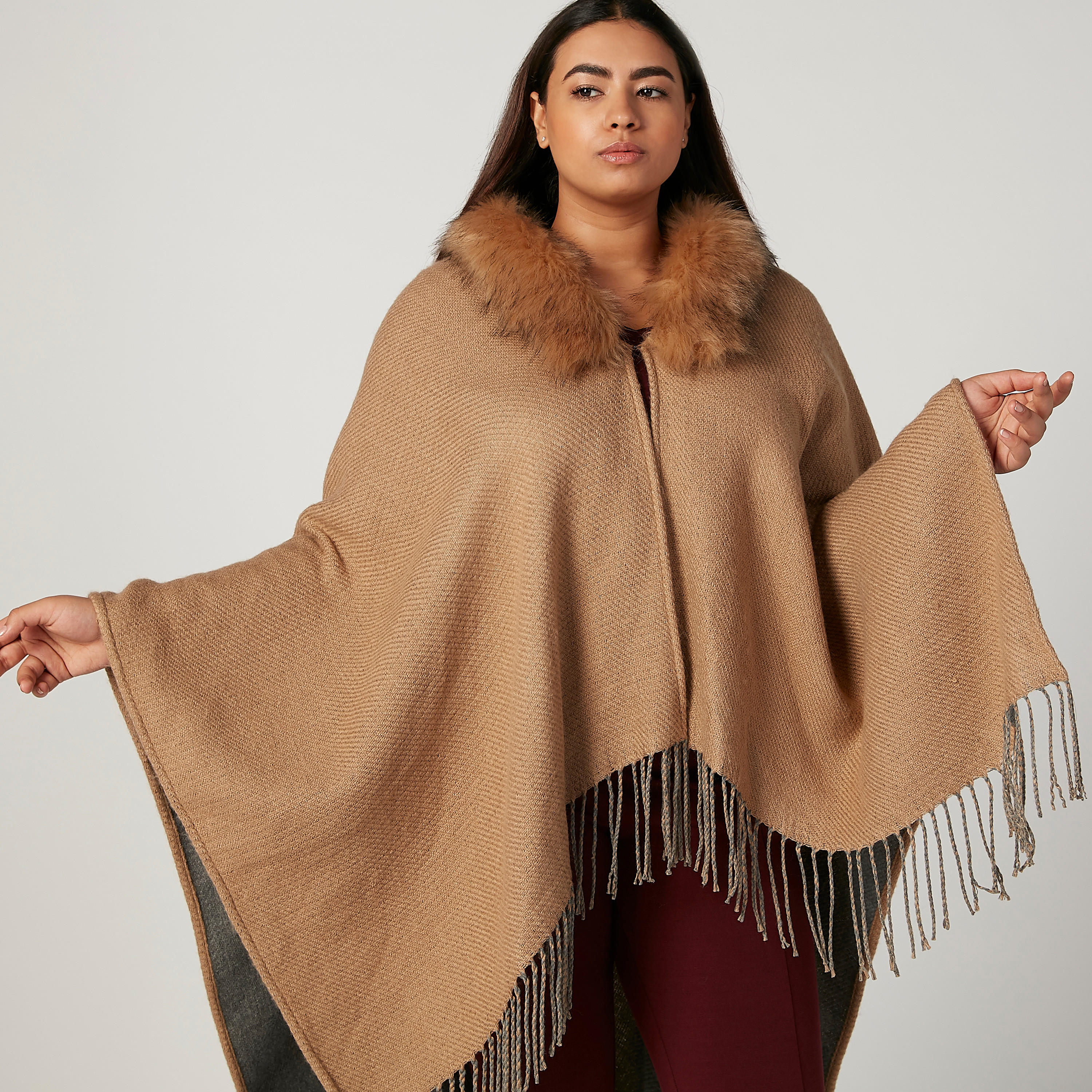 كارديجان بارز الملمس بشراشيب وتفاصيل قطيفة-women-winterwear-cardigansandjumpers-cardigans-image-3