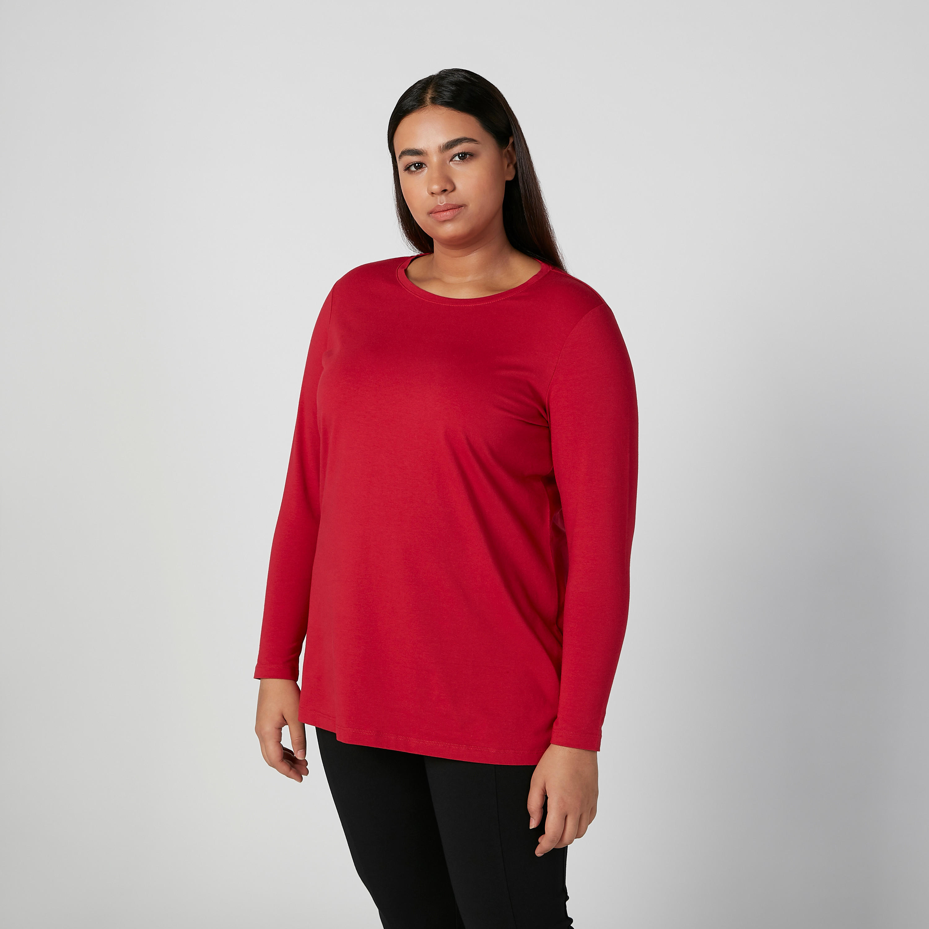 بلوزة سادة بياقة مستديرة وأكمام طويلة-women-clothing-tshirts-image-4