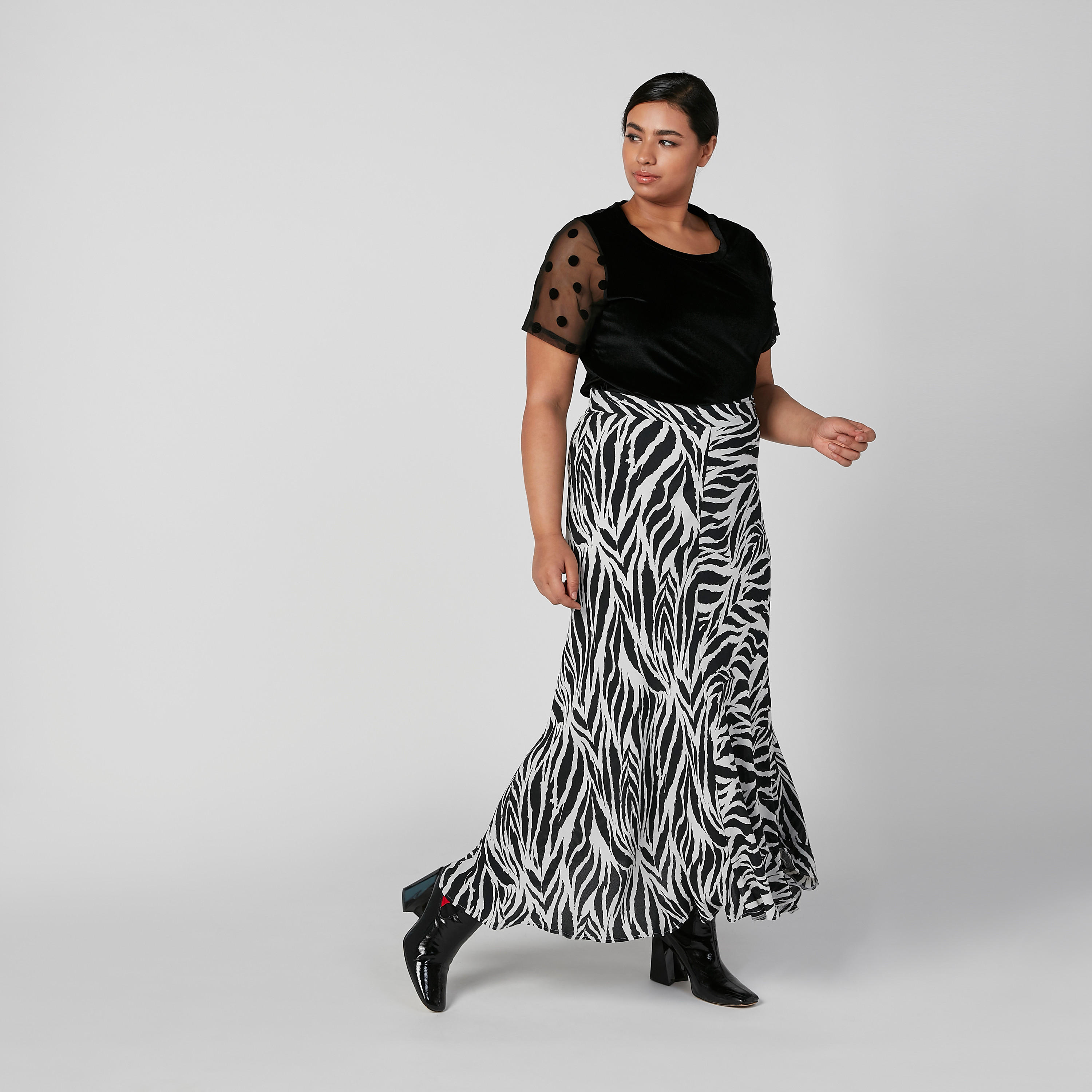 تنورة ماكسي إيه لاين بخصر مطّاطي وطبعات-women-clothing-bottoms-skirts-image-2