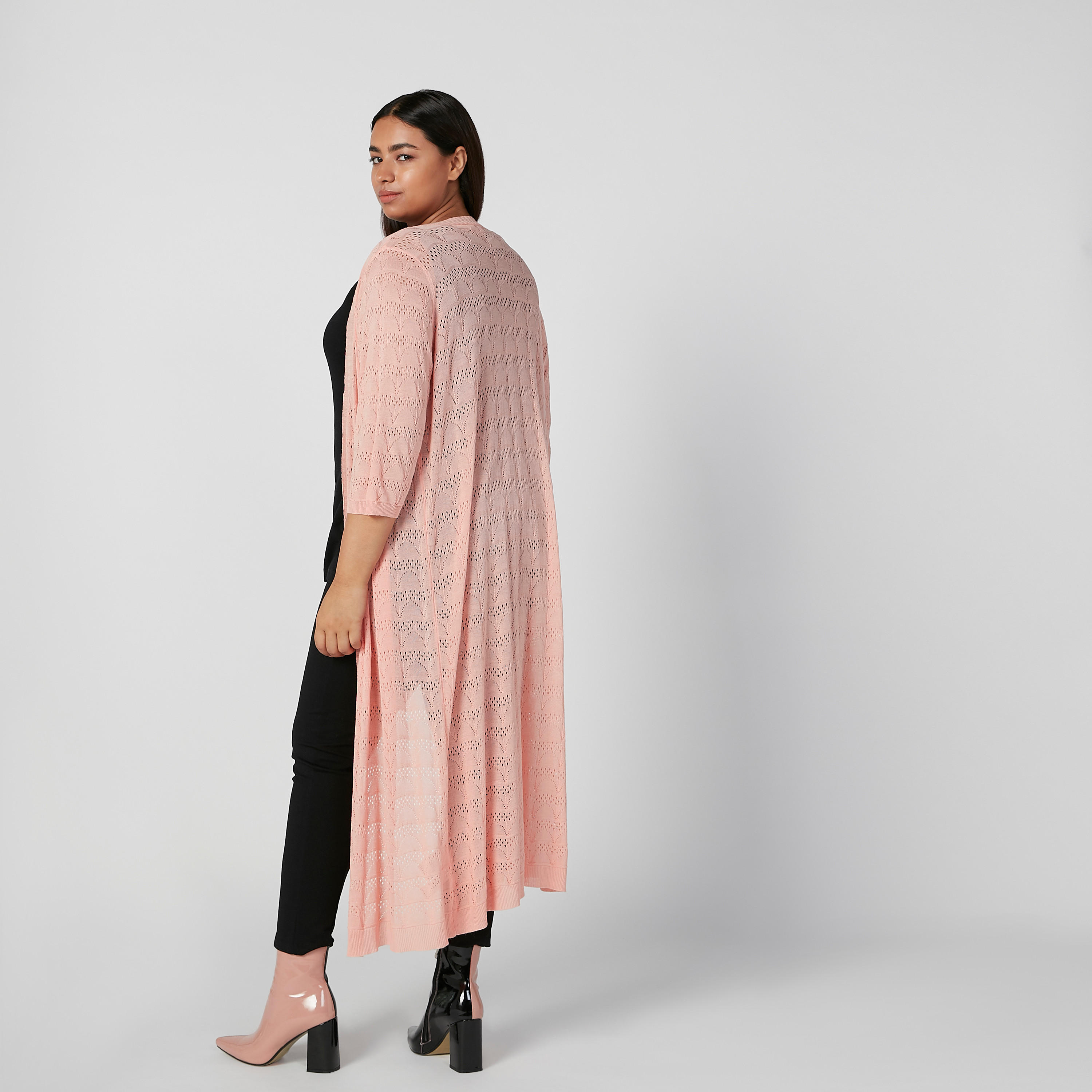 سترة طويلة بارزة الملمس بأكمام 3/4-women-winterwear-cardigansandjumpers-cardigans-image-4