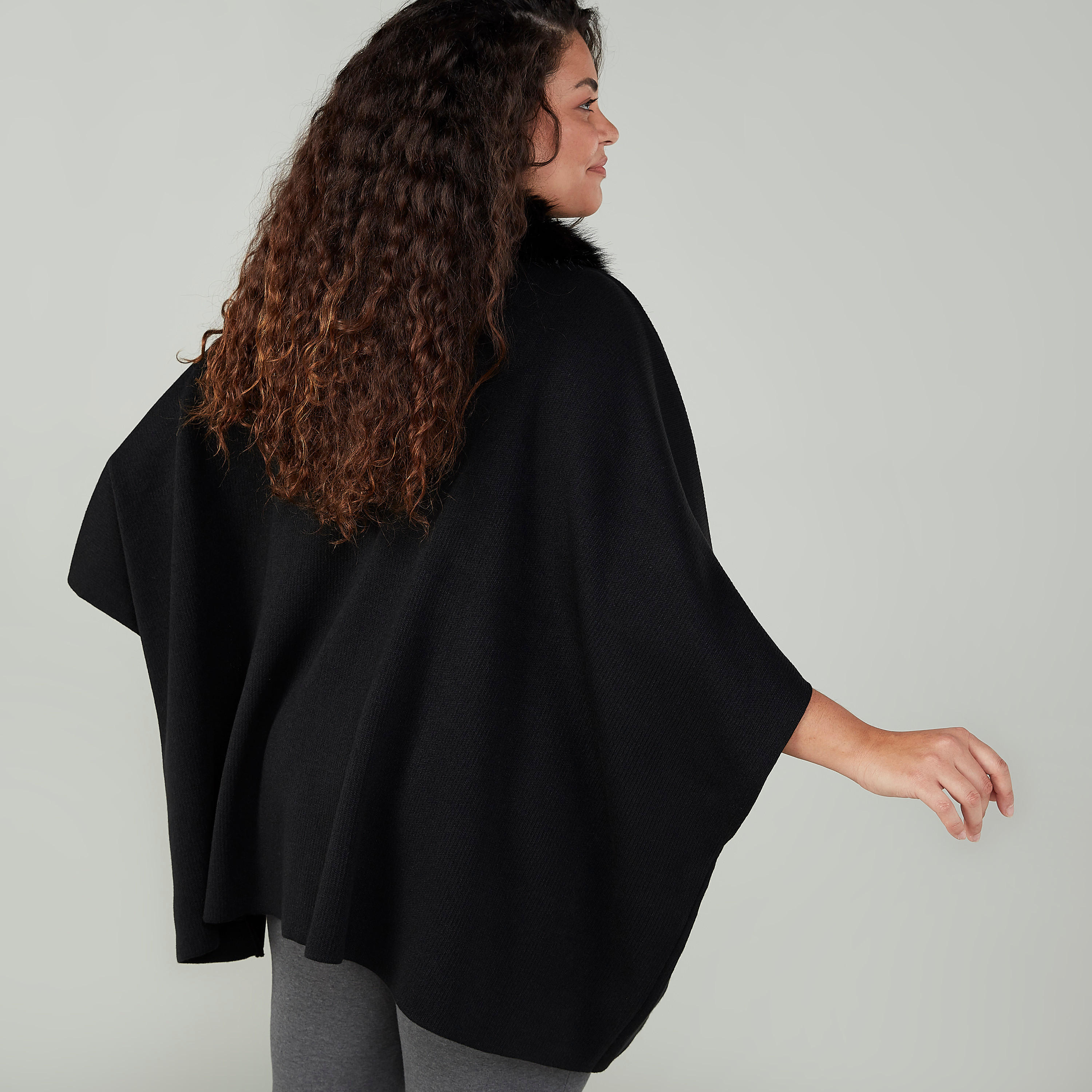 كارديجان بارز الملمس بأكمام واسعة وتفاصيل قطيفة-women-clothing-coatsandjackets-coats-image-3