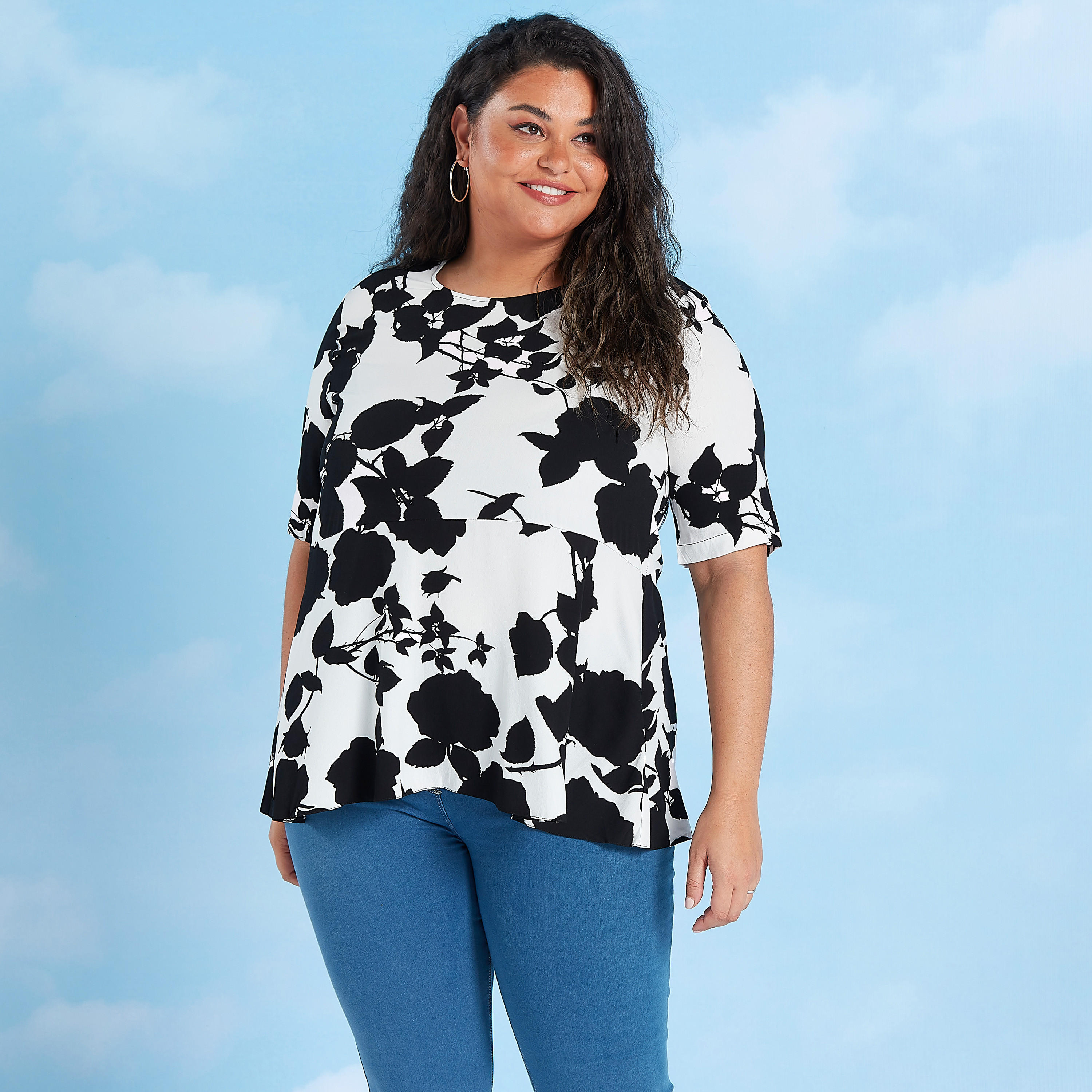 بلوزة بياقة مستديرة وأكمام 3/4 وطبعات أزهار-women-clothing-shirtsandblouses-blouses-image-1