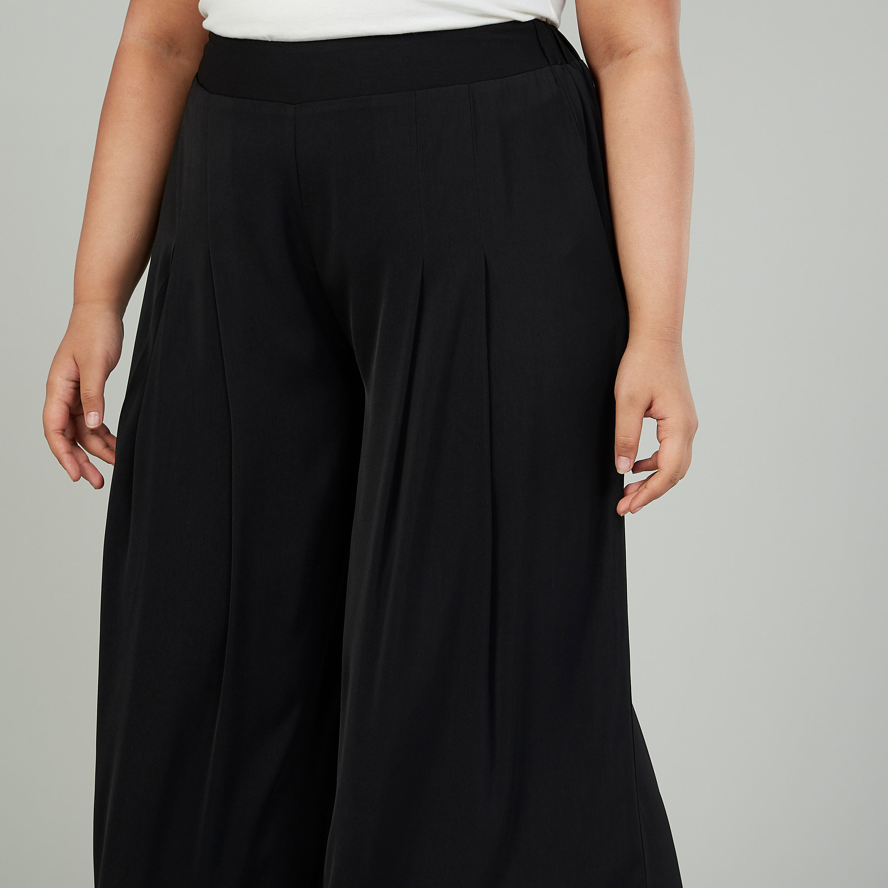 بنطلون بلازو واسع بخصر متوسط الإرتفاع مطّاطي-women-clothing-bottoms-trousers-image-3