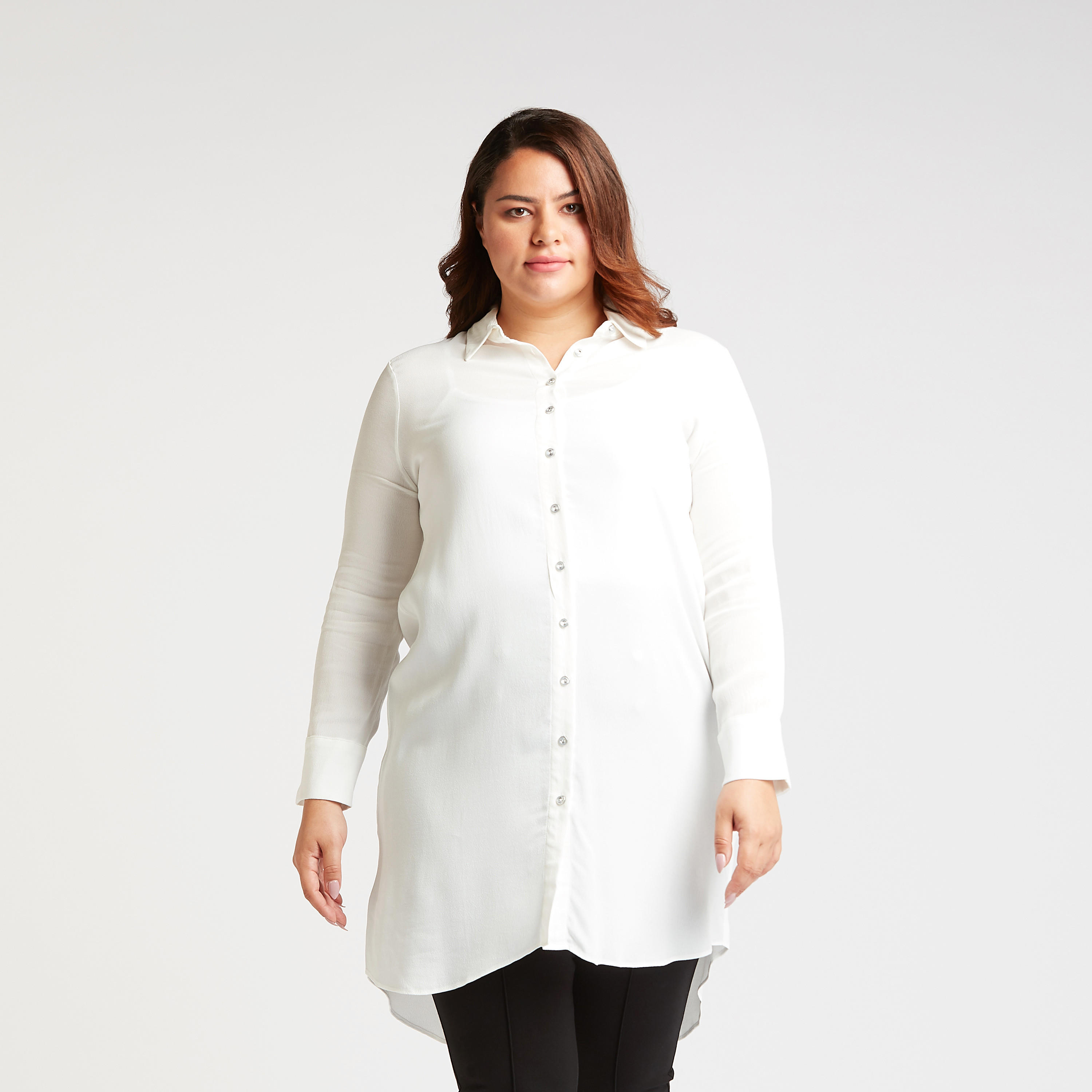 قميص طويل سادة بأكمام طويلة وحوّاف غير مستوية-women-clothing-shirtsandblouses-blouses-image-1