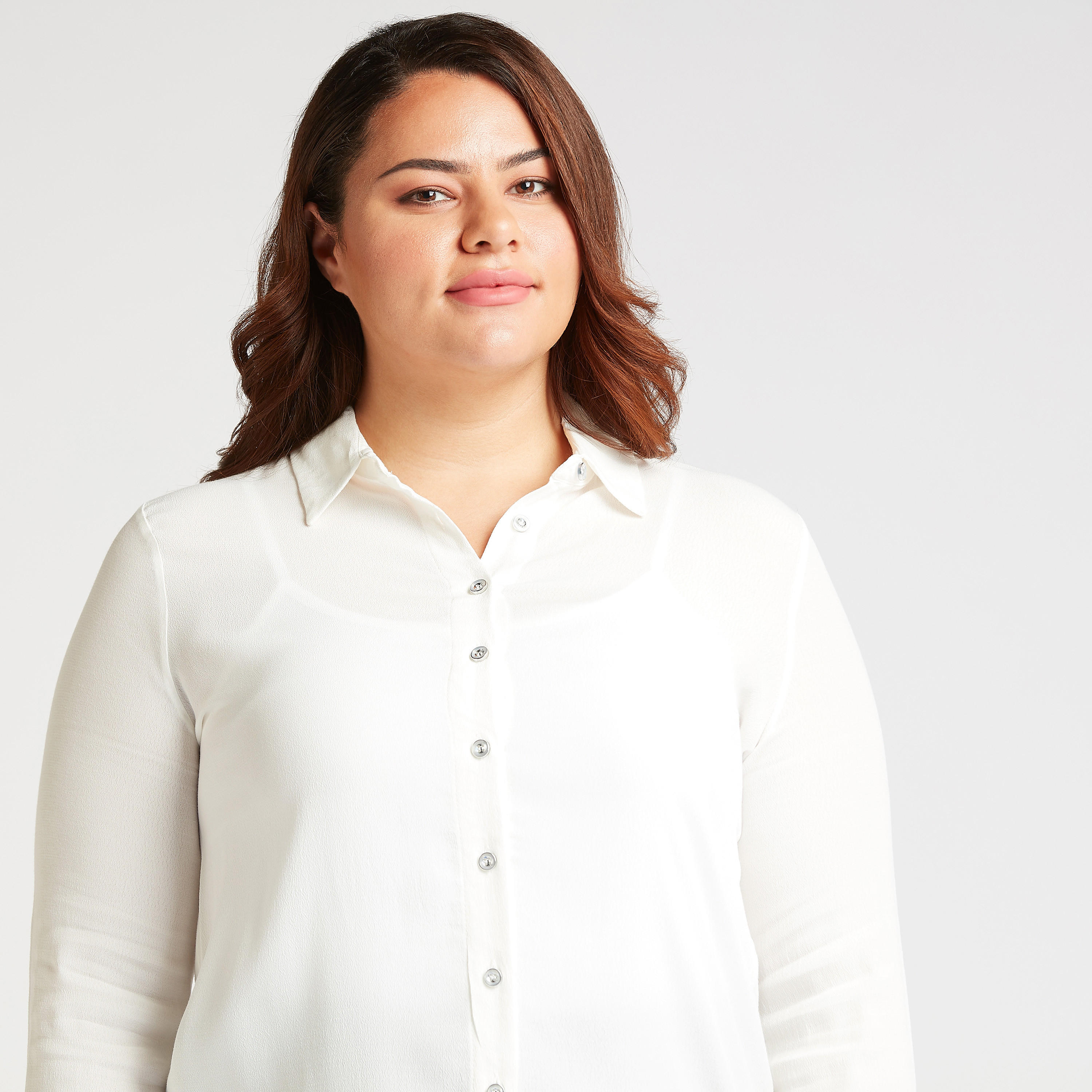 قميص طويل سادة بأكمام طويلة وحوّاف غير مستوية-women-clothing-shirtsandblouses-blouses-image-3