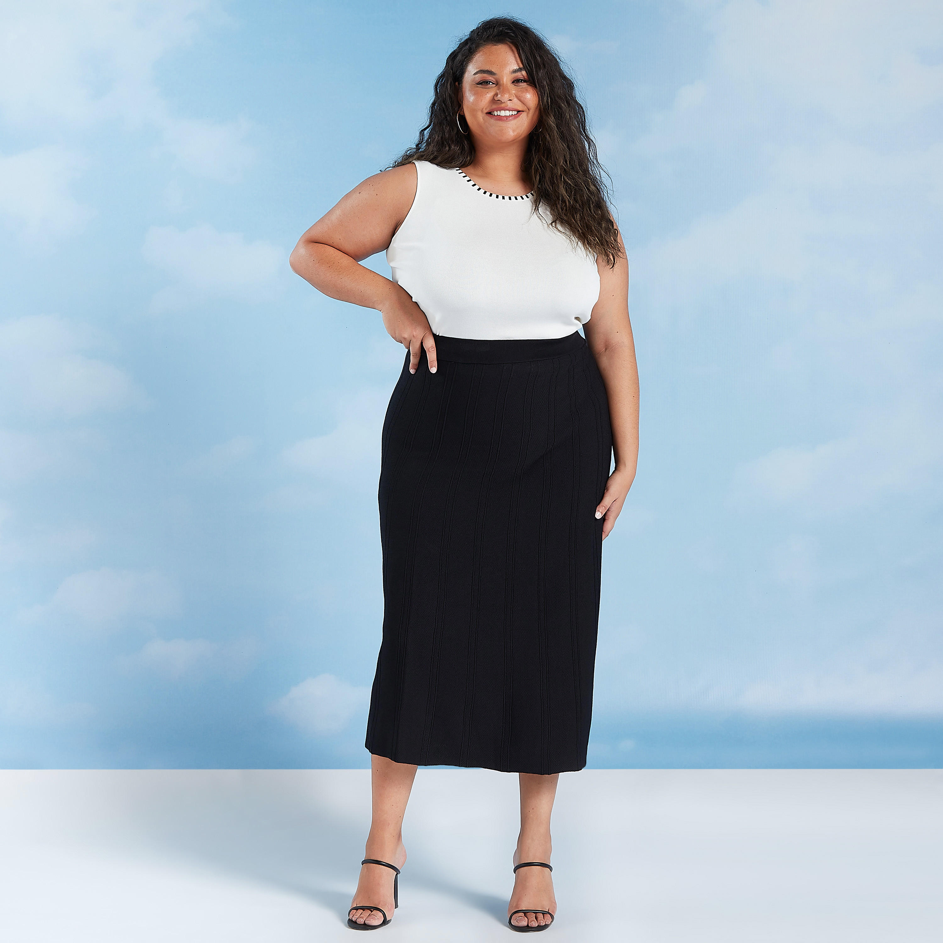 Textured Midi Shift Skirt with Elasticised Waistband-women-clothing-bottoms-skirts-image-2