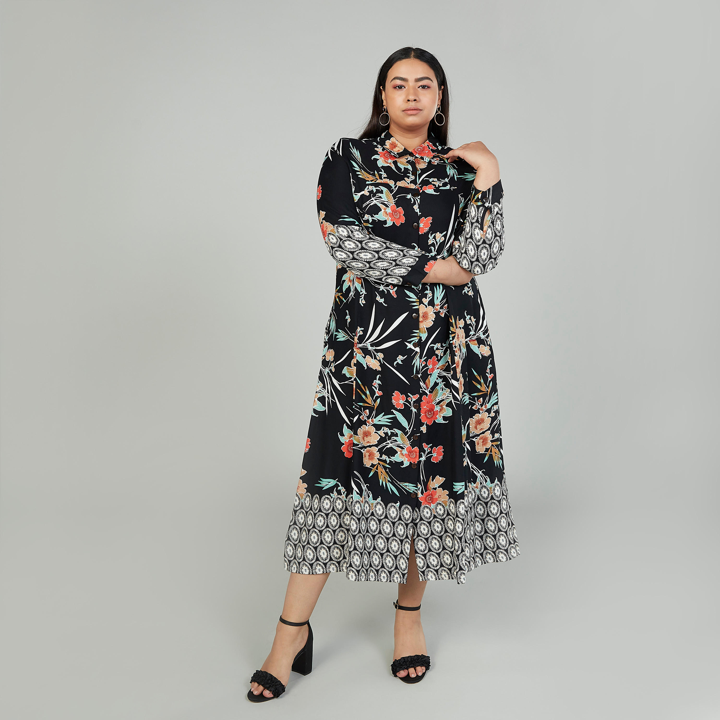فستان قميص ميدي بأكمام طويلة وياقة عادية وطبعات زهريّة-women-clothing-dresses-image-1