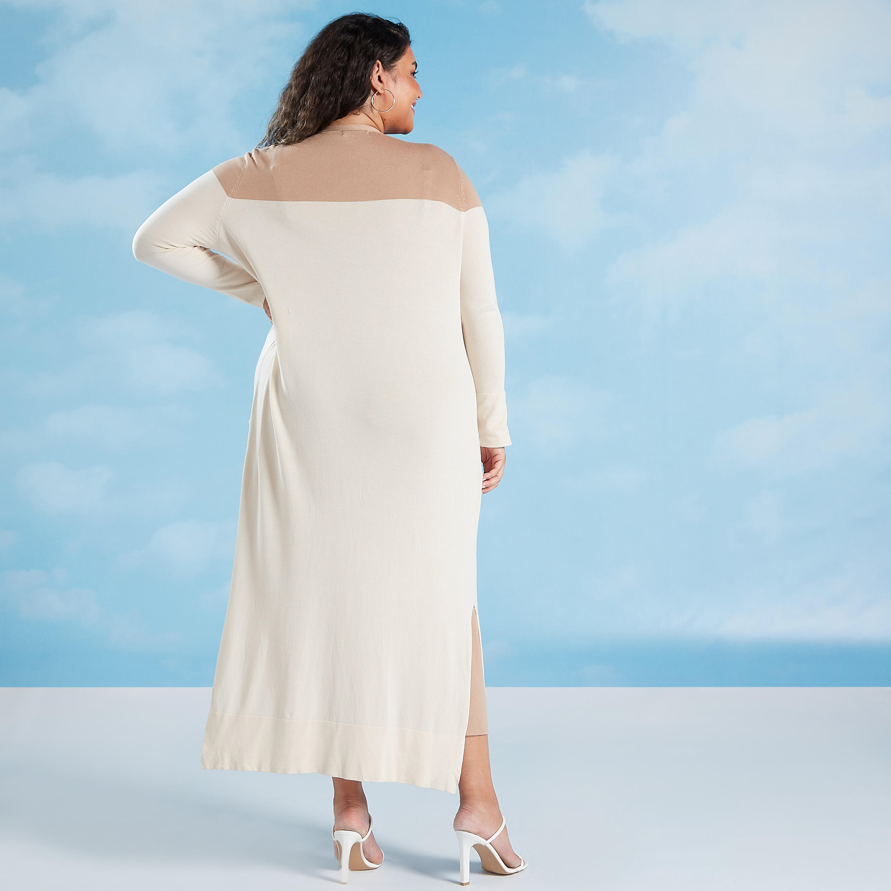 فستان طويل سادة بأكمام طويلة وفتحة جانبيّة - طقم من قطعتين-women-clothing-dresses-image-4