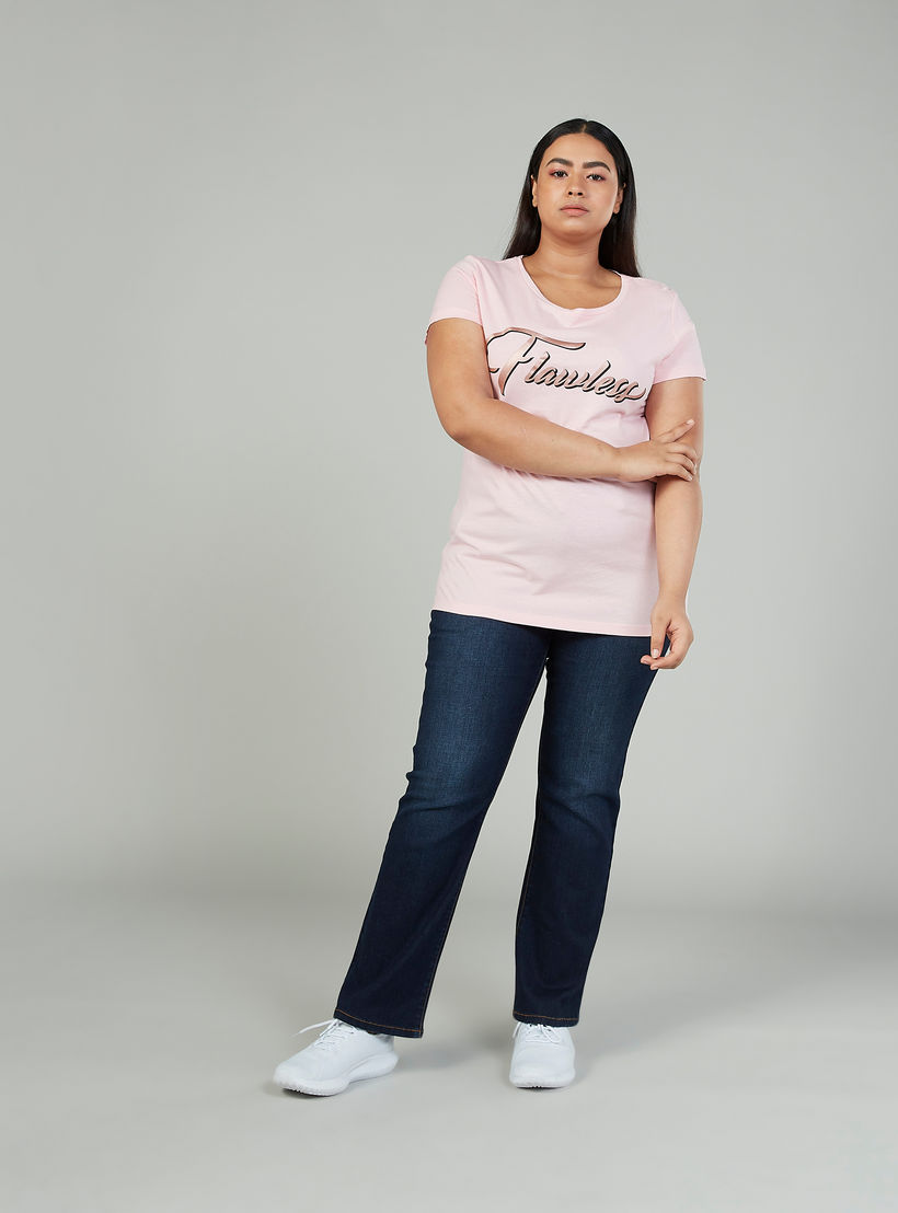 بنطلون جينز بوي فريند بخصر متوسط الارتفاع وجيوب وعراوي-women-clothing-bottoms-jeans-image-2