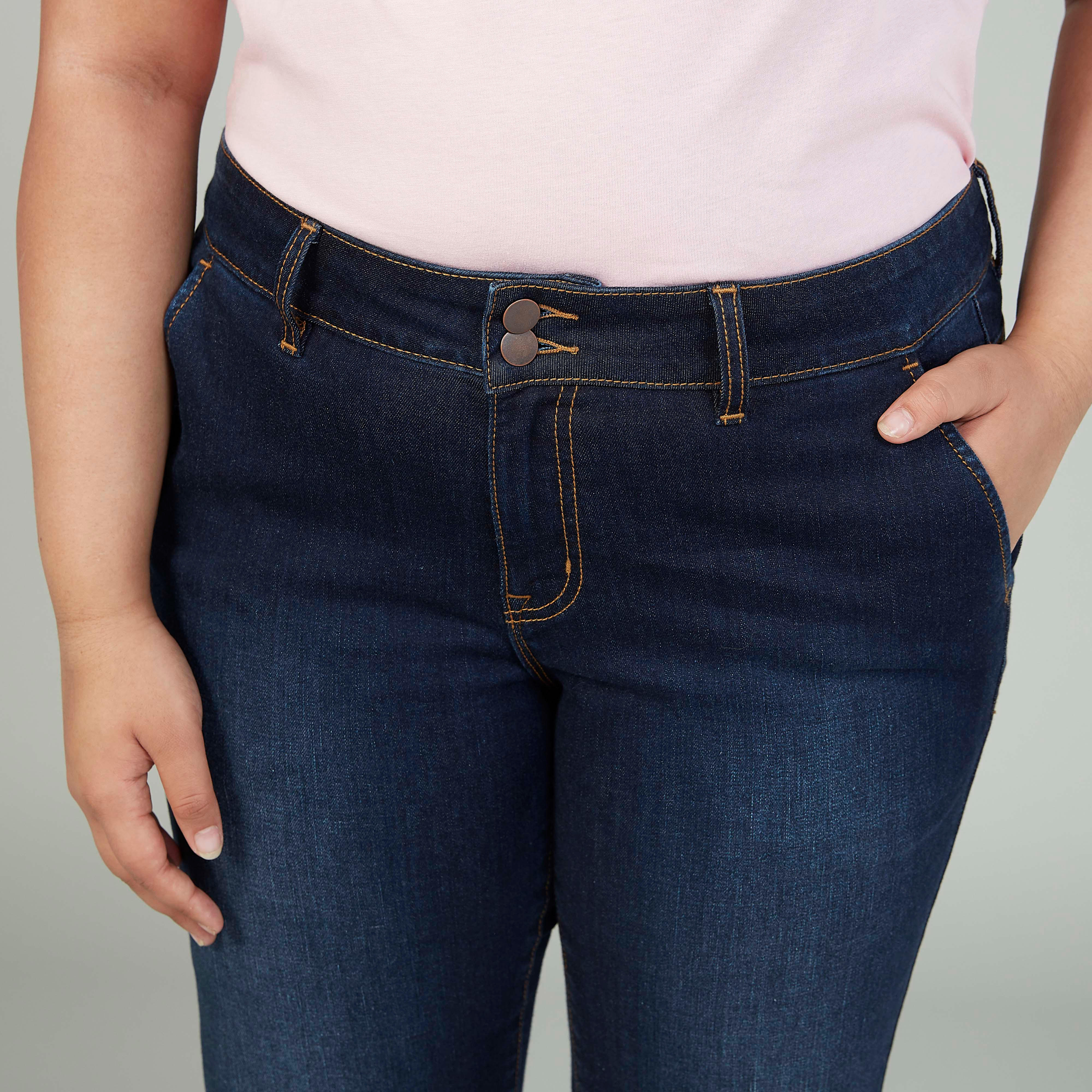 بنطلون جينز بوي فريند بخصر متوسط الارتفاع وجيوب وعراوي-women-clothing-bottoms-jeans-image-3