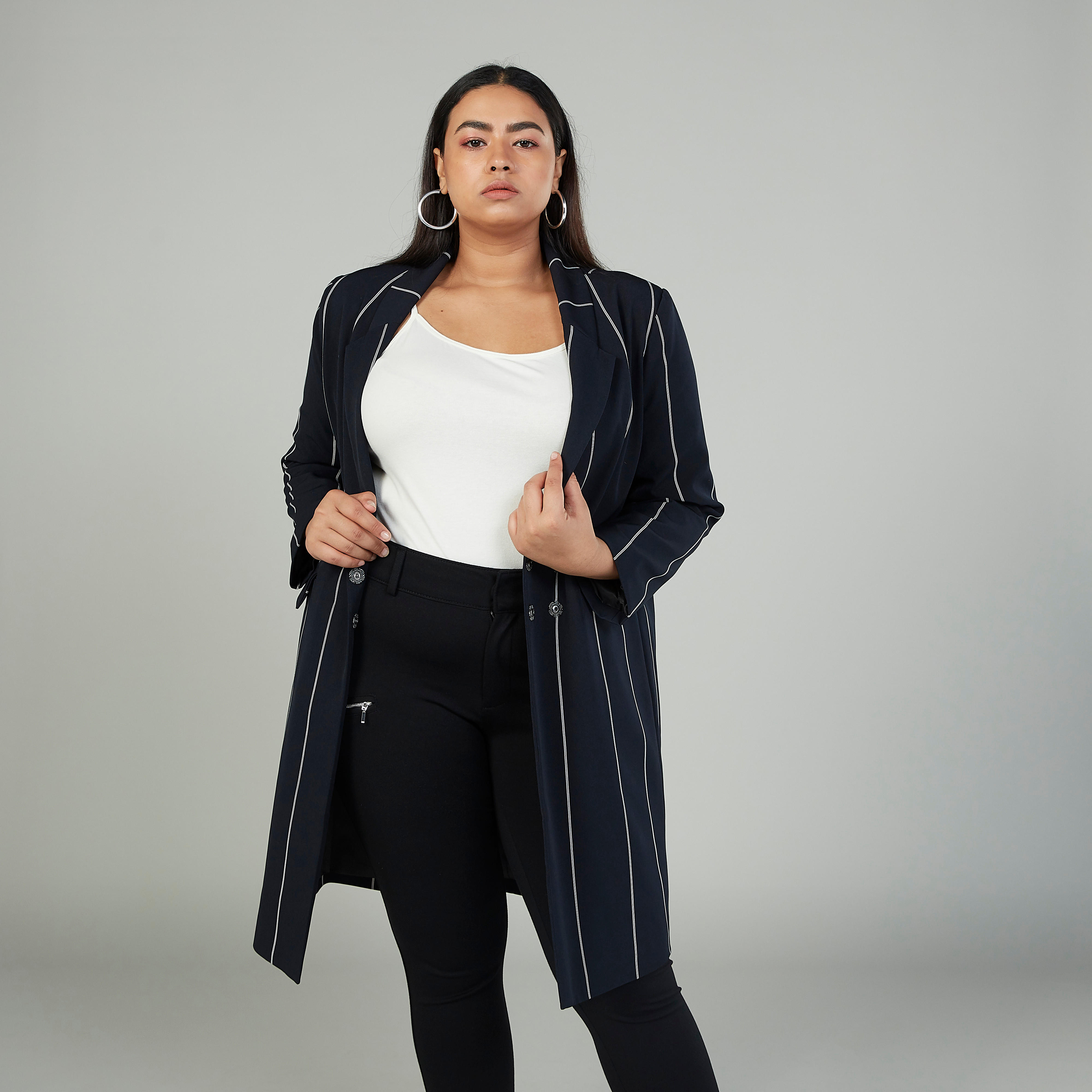جاكيت مقلّم بأكمام طويلة وأزرار-women-winterwear-coatsandjackets-jackets-image-1
