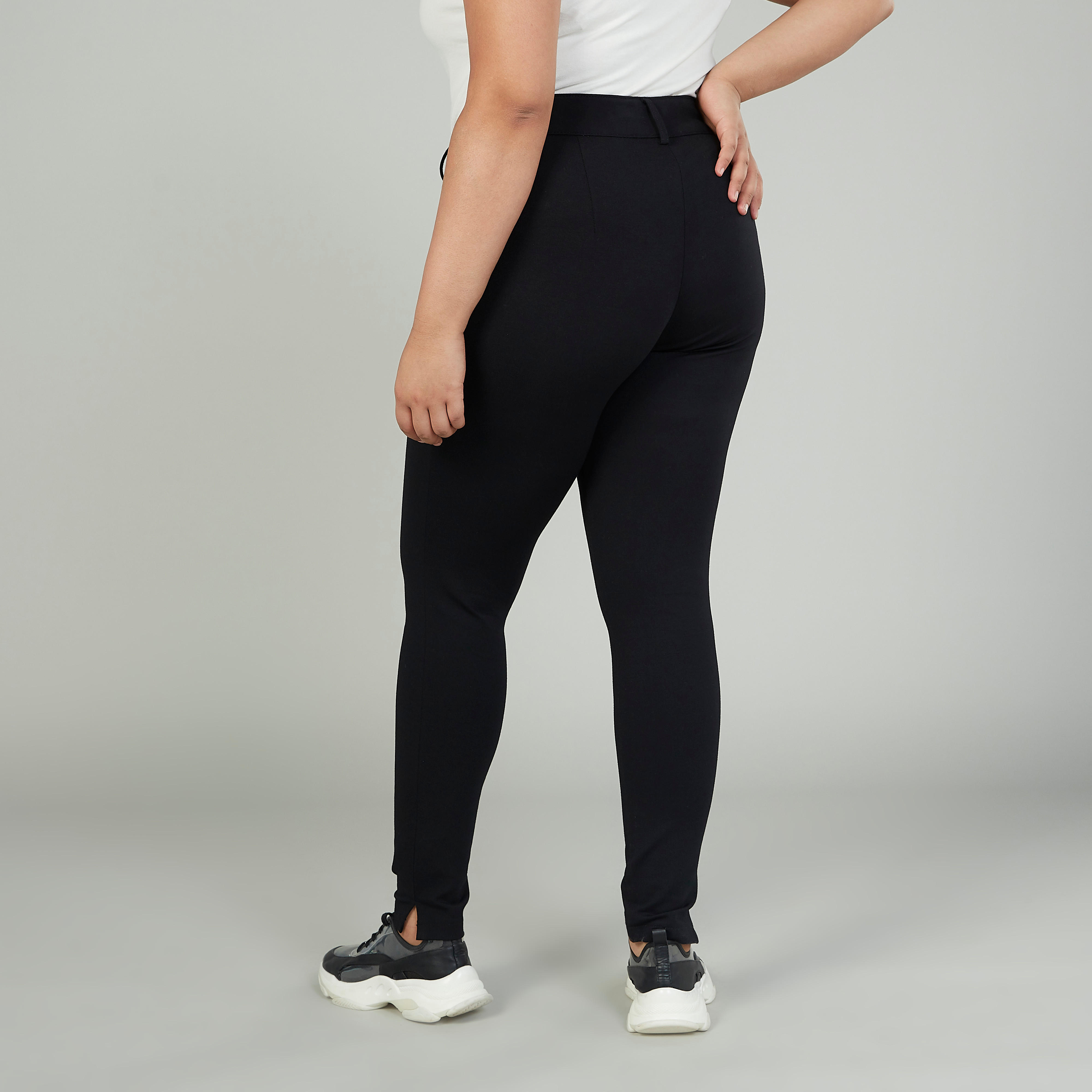 بنطلون سادة بخصر متوسط الارتفاع وعراوي وتفاصيل سحّاب-women-clothing-bottoms-leggings-image-3
