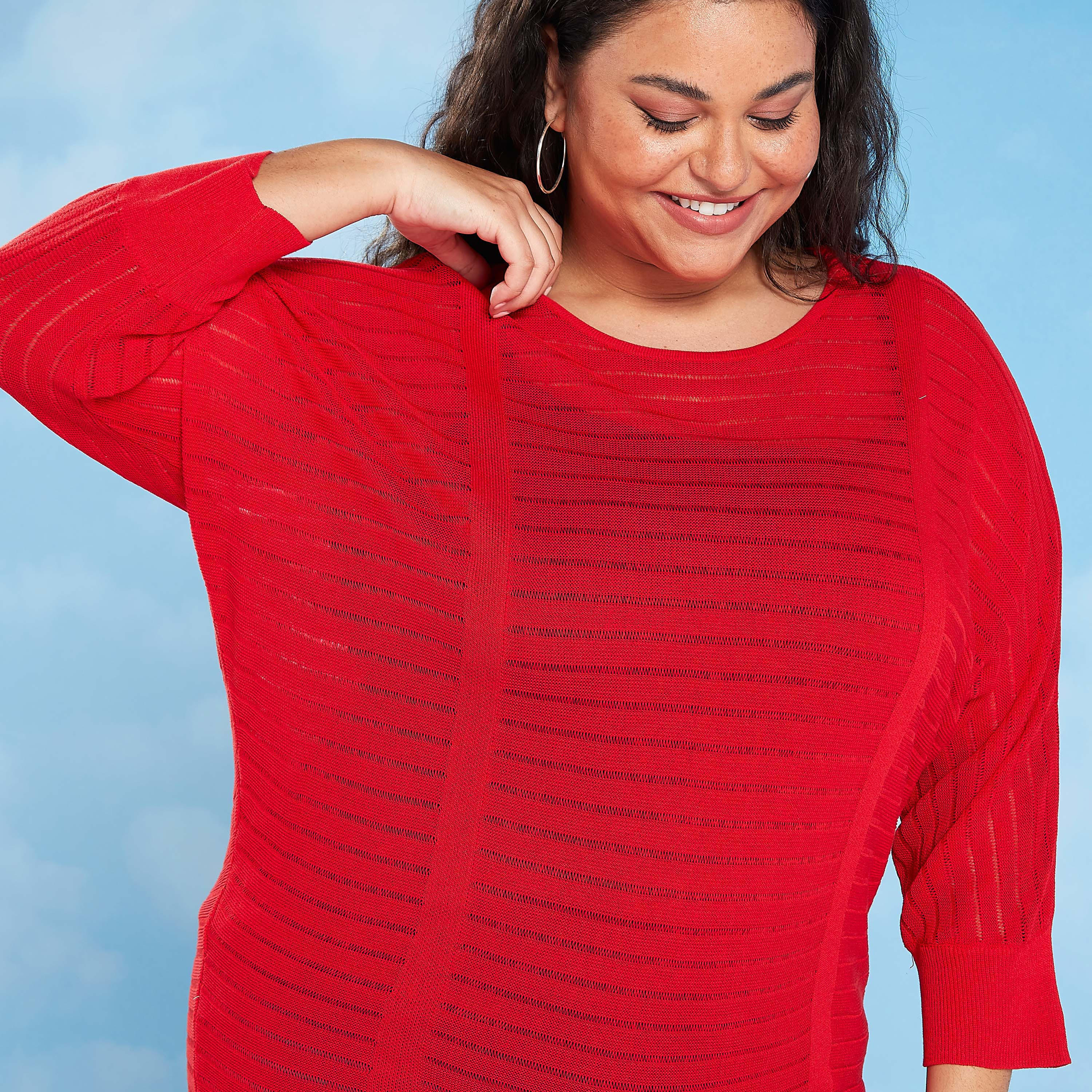 بلوزة بارزة الملمس بياقة قارب وأكمام طويلة-women-clothing-tshirts-image-3