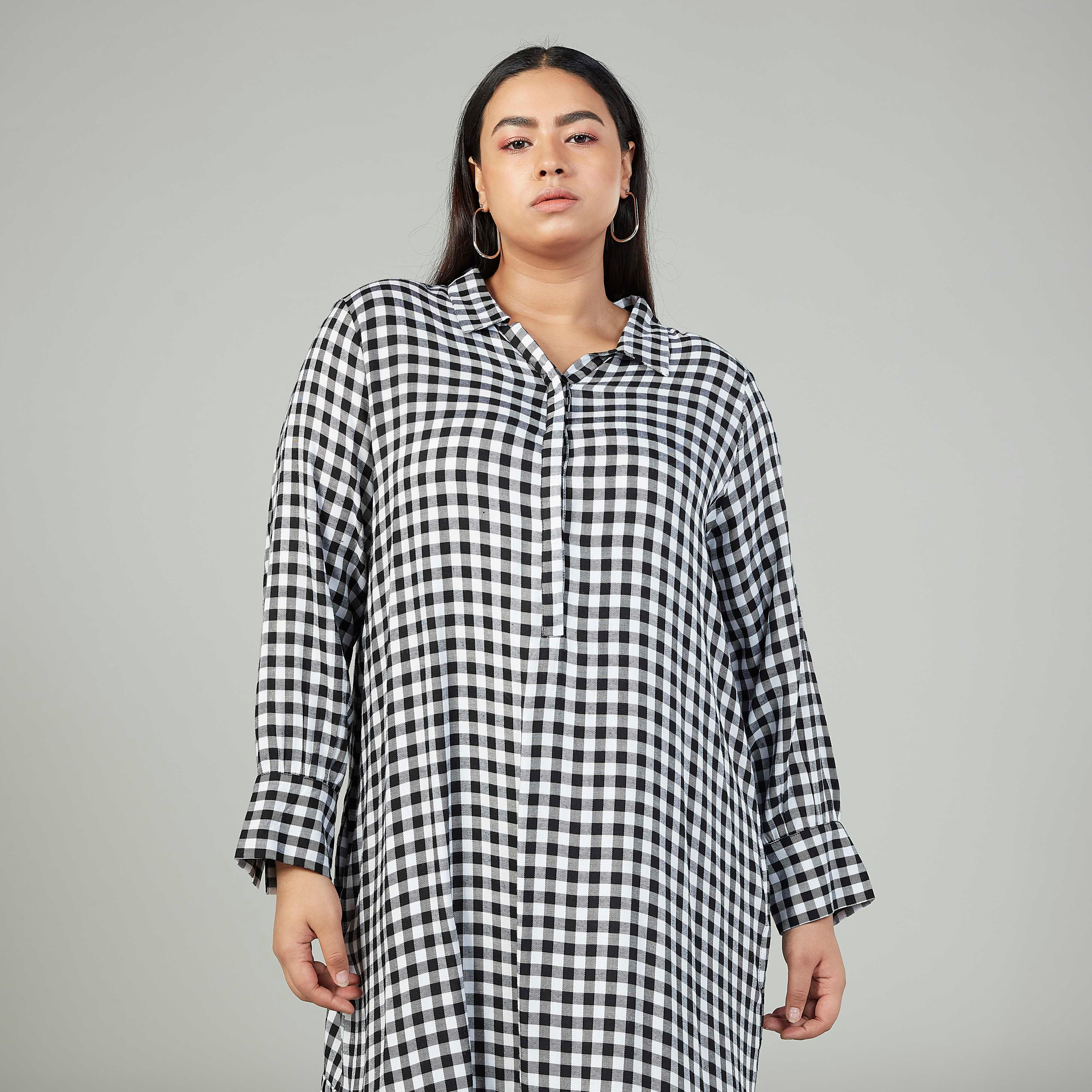 فستان ميدي إيه لاين كاروهات بأكمام طويلة وياقة عادية-women-clothing-dresses-image-3