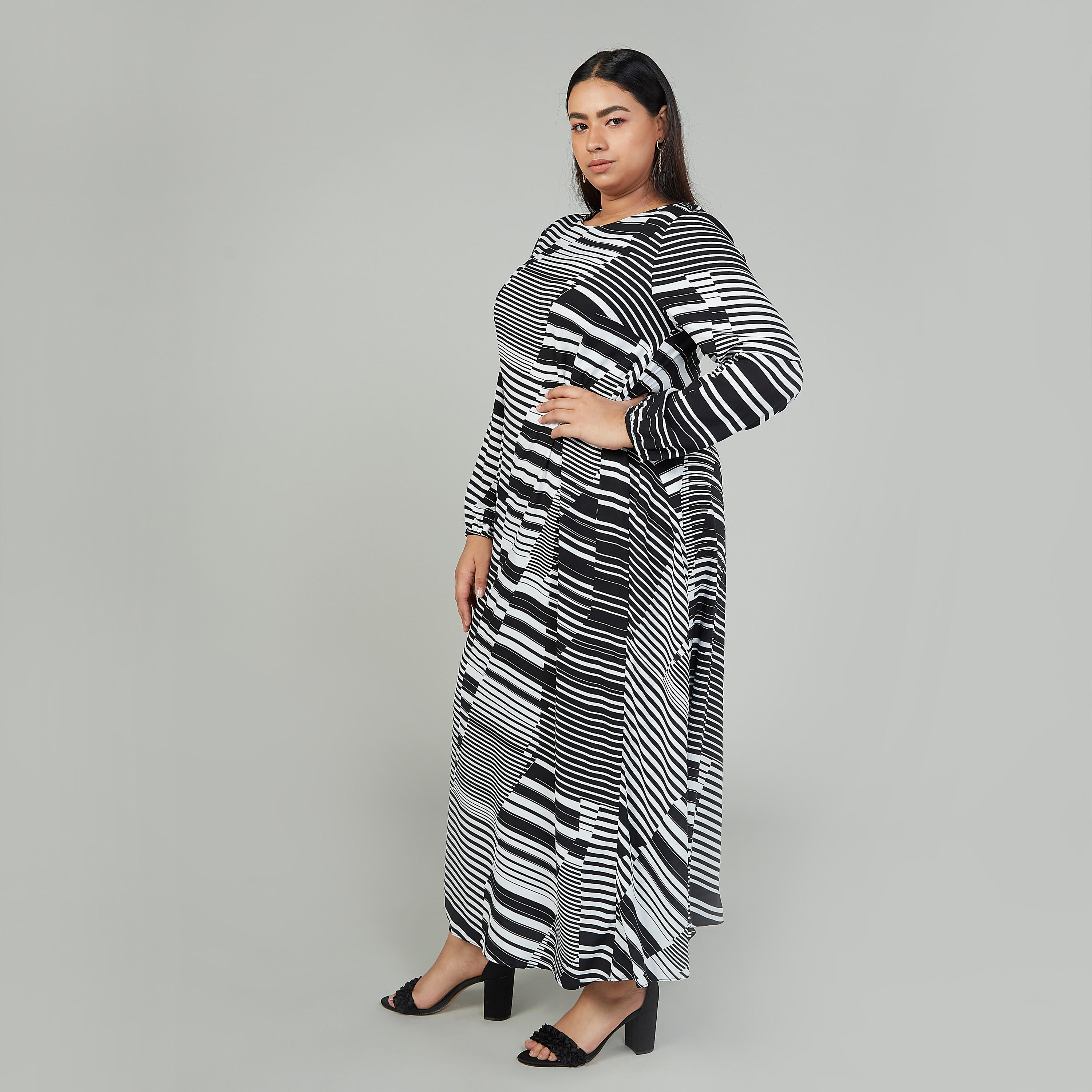 فستان طويل إيه لاين مخطط بياقة مستديرة وأكمام طويلة-women-clothing-dresses-image-2