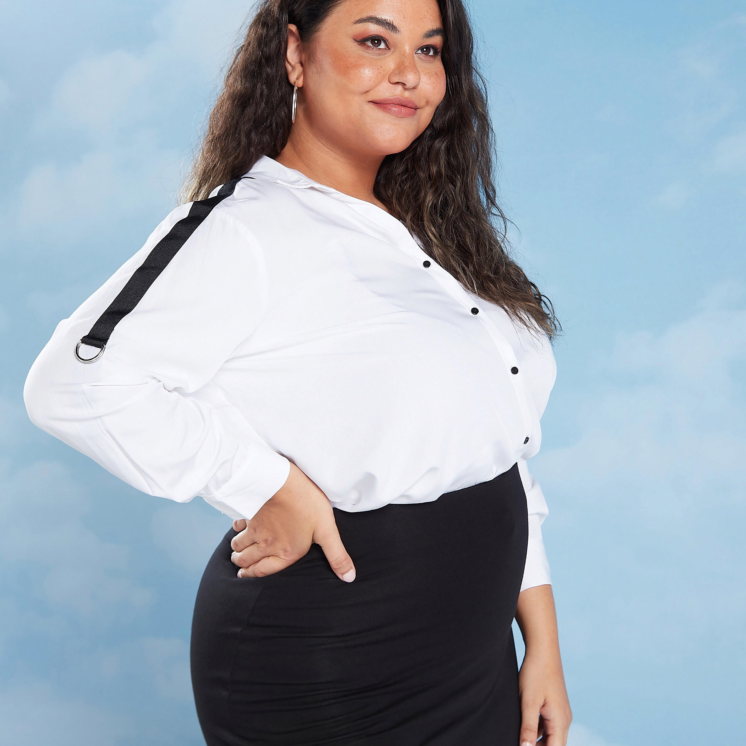 قميص سادة بياقة عاديّة وأكمام طويلة-women-clothing-shirtsandblouses-blouses-image-3