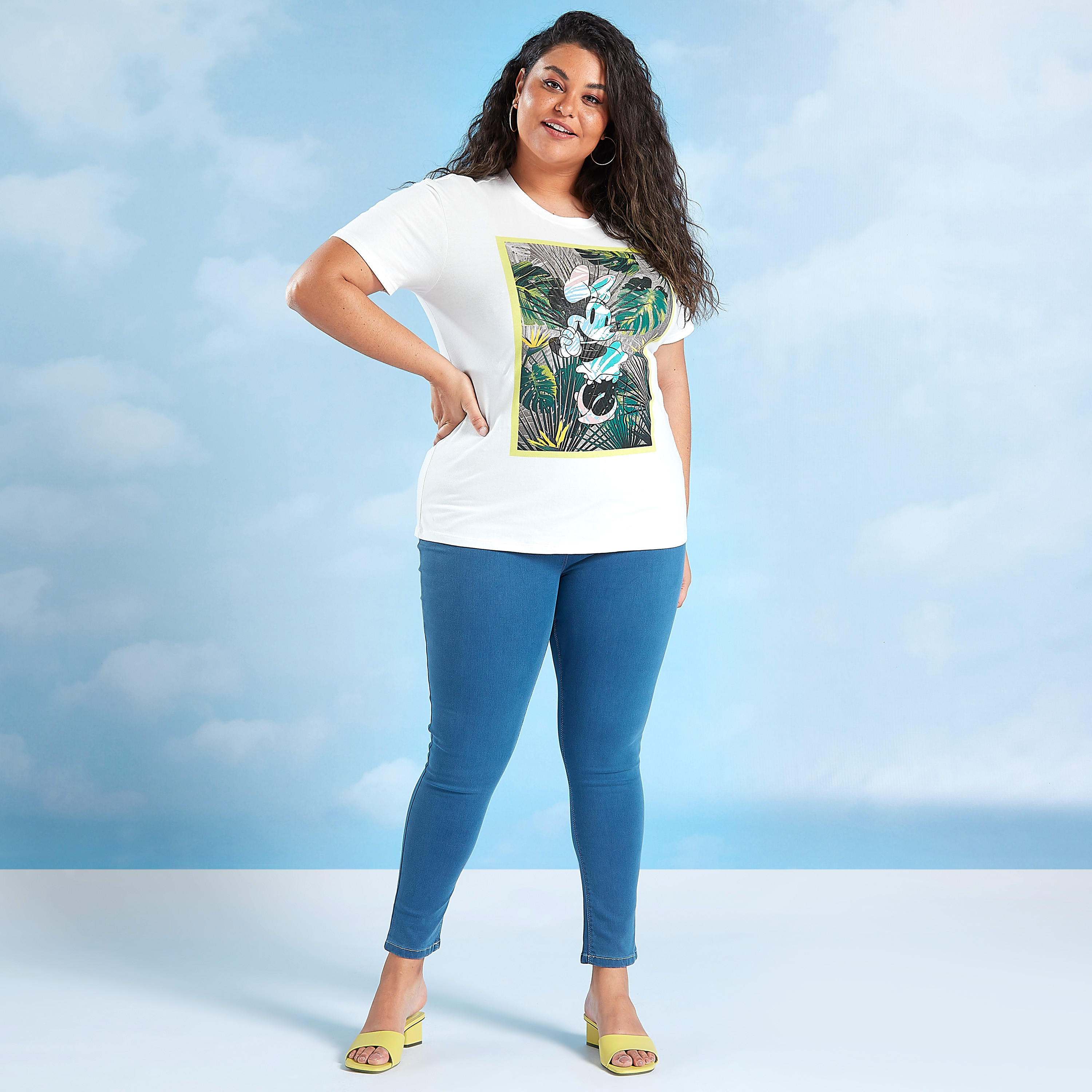 تيشيرت بياقة مستديرة وأكمام قصيرة وطبعات ميني ماوس-women-clothing-tshirts-image-2