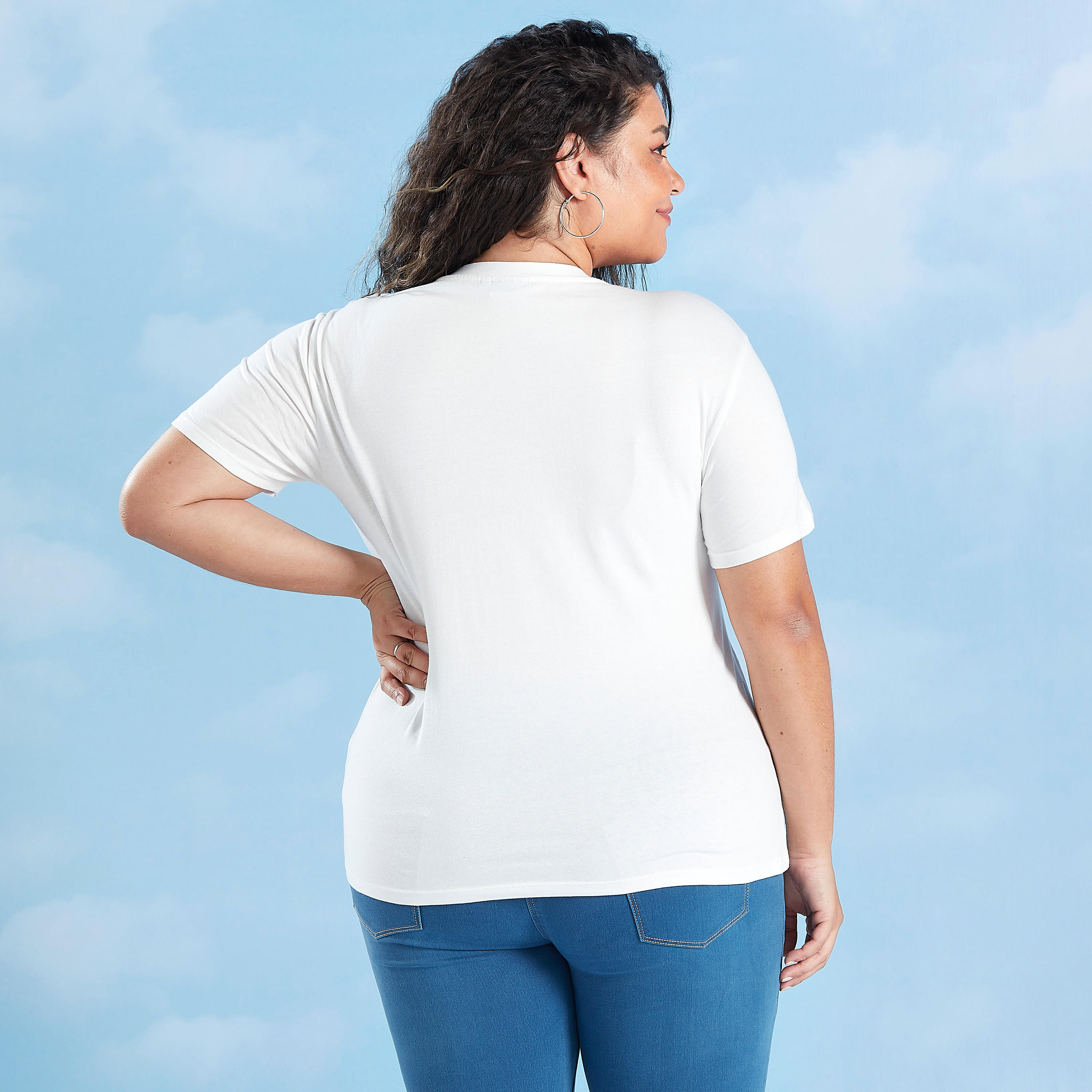 تيشيرت بياقة مستديرة وأكمام قصيرة وطبعات ميني ماوس-women-clothing-tshirts-image-4