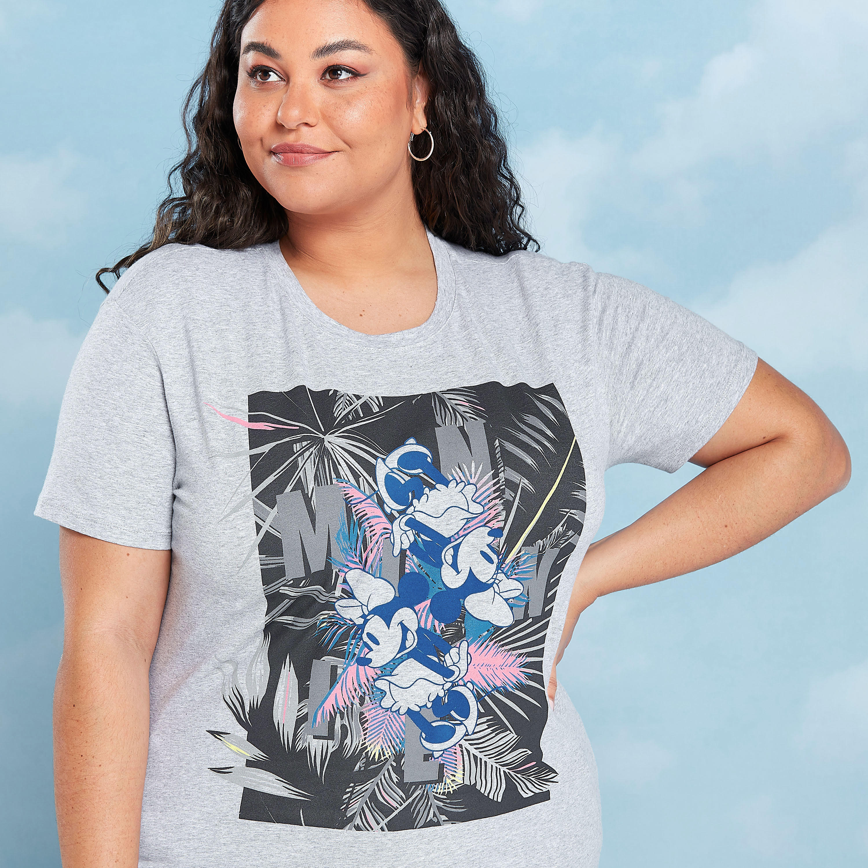 تيشيرت بياقة مستديرة وأكمام قصيرة وطبعات ميني ماوس-women-clothing-tshirts-image-3