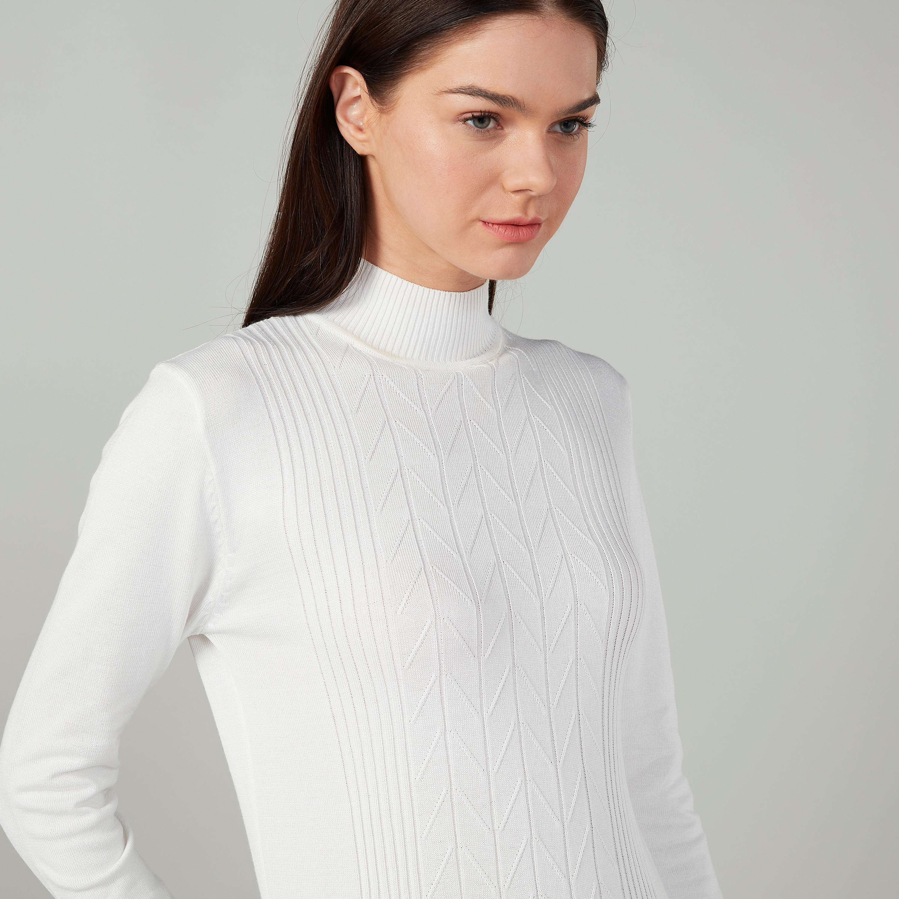كنزة بارزة الملمس بياقة عالية وأكمام طويلة-women-clothing-cardigansandjumpers-jumpers-image-2