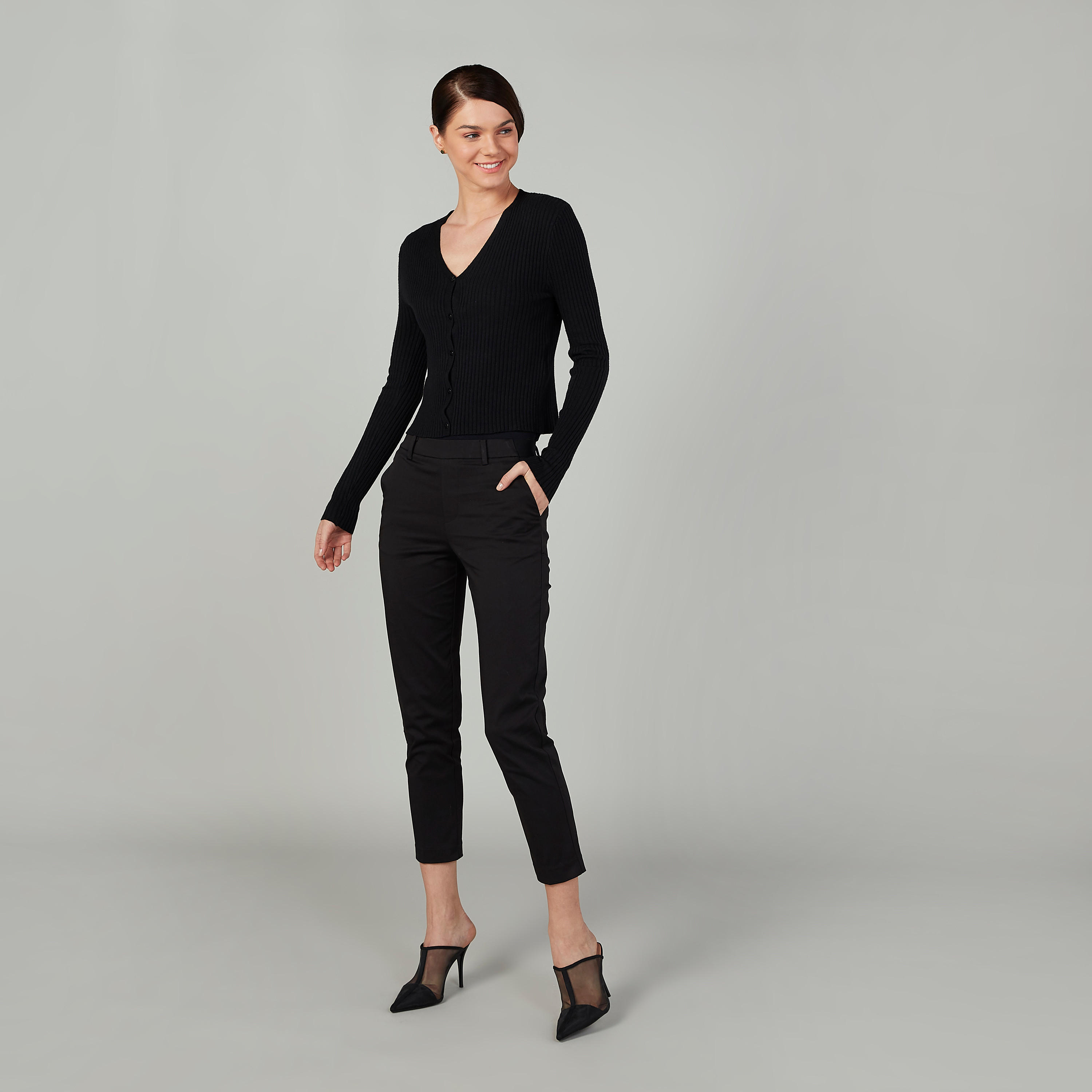 كنزة بارزة الملمس بياقة V وأكمام طويلة-women-clothing-cardigansandjumpers-jumpers-image-3