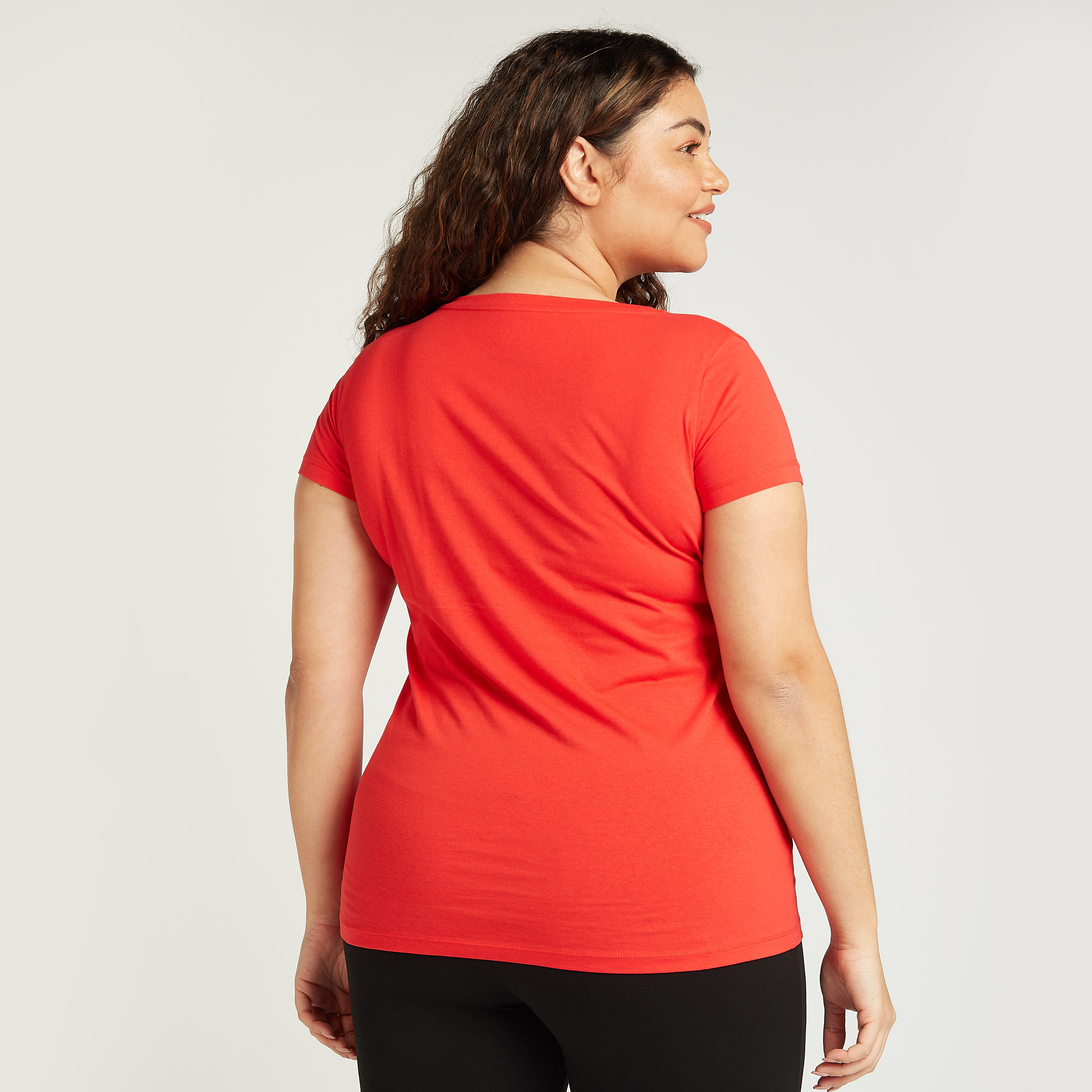 تيشيرت بياقة مستديرة وأكمام قصيرة وطبعات-women-clothing-tshirts-image-1
