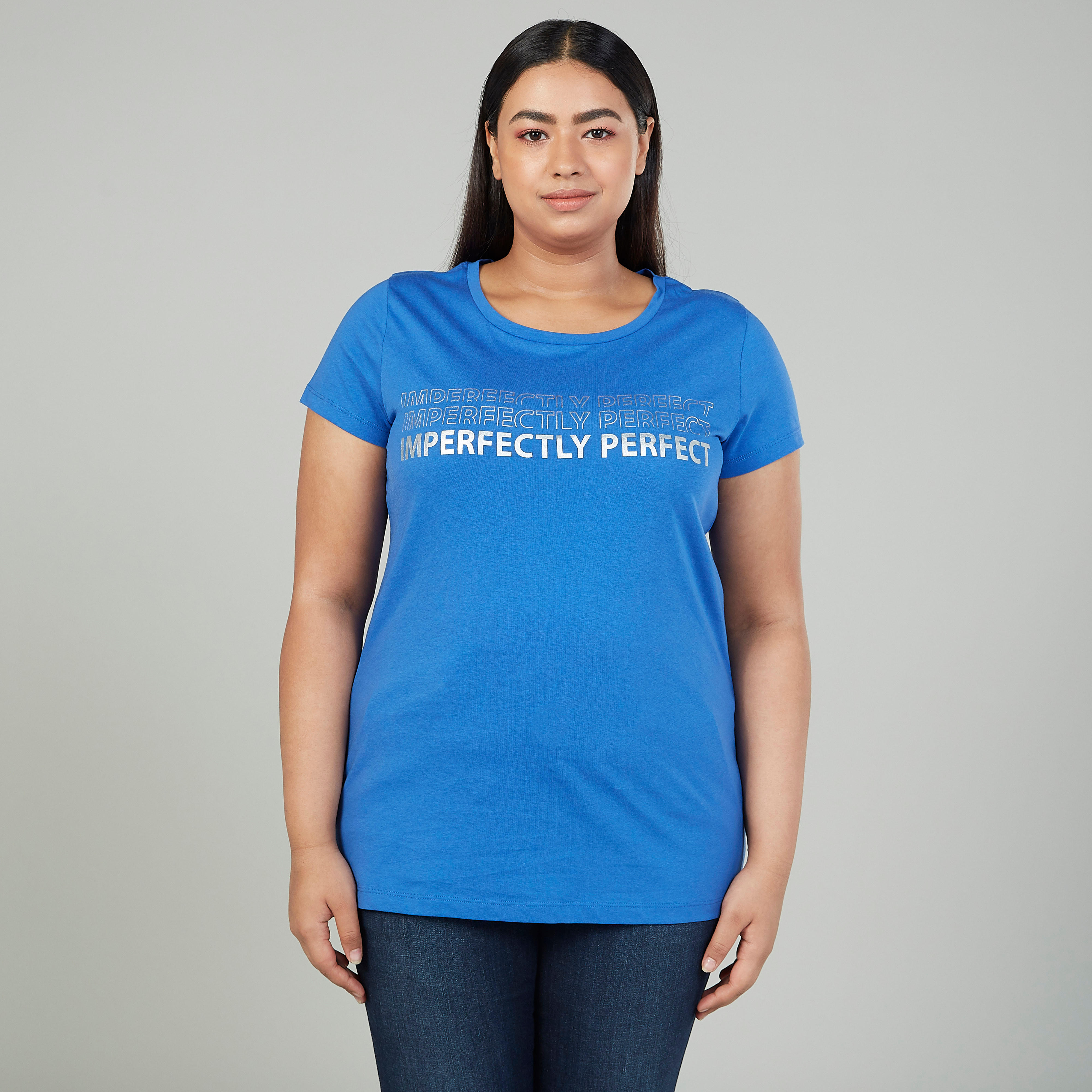 تيشيرت بياقة مستديرة وأكمام قصيرة وطبعات-women-clothing-tshirts-image-4