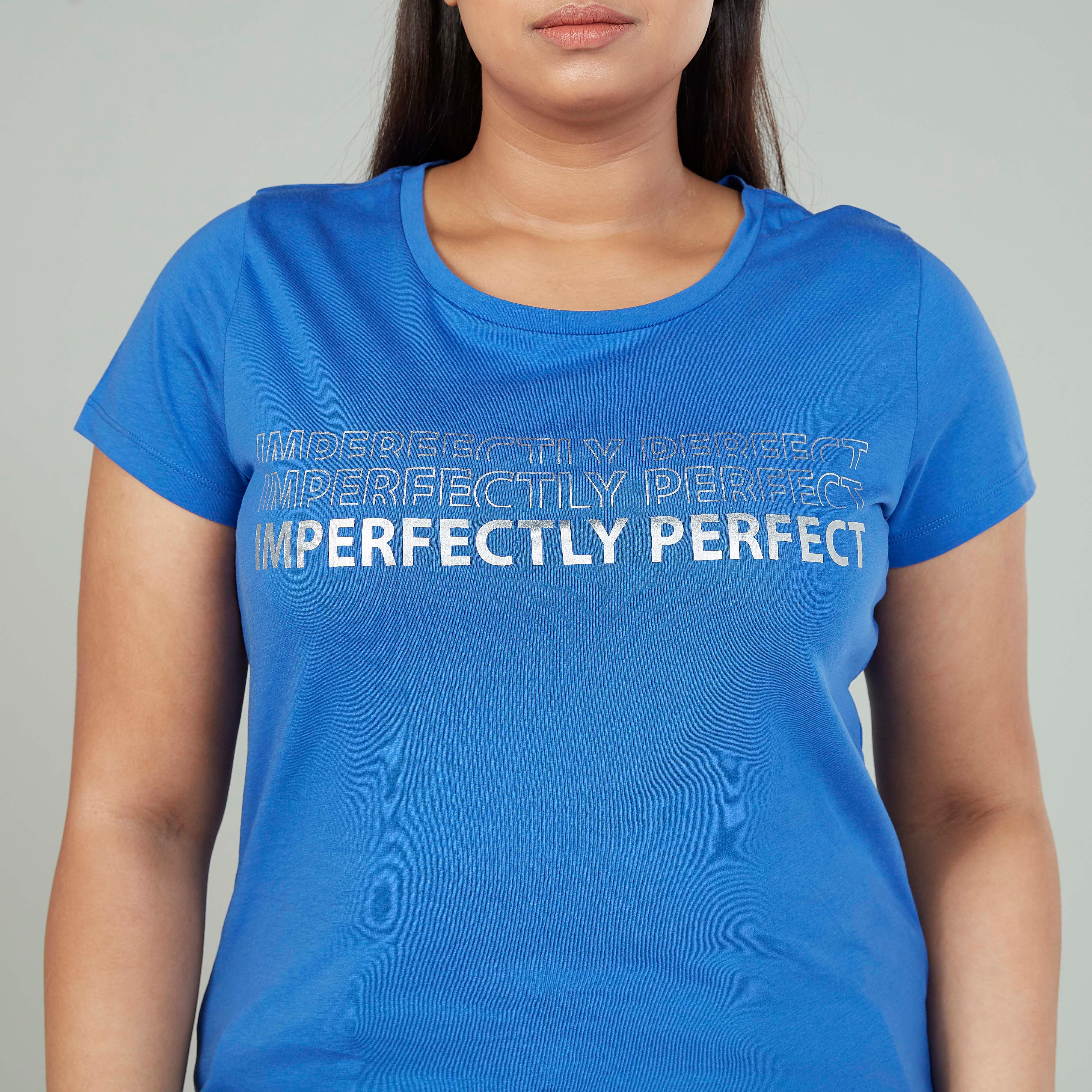 تيشيرت بياقة مستديرة وأكمام قصيرة وطبعات-women-clothing-tshirts-image-2