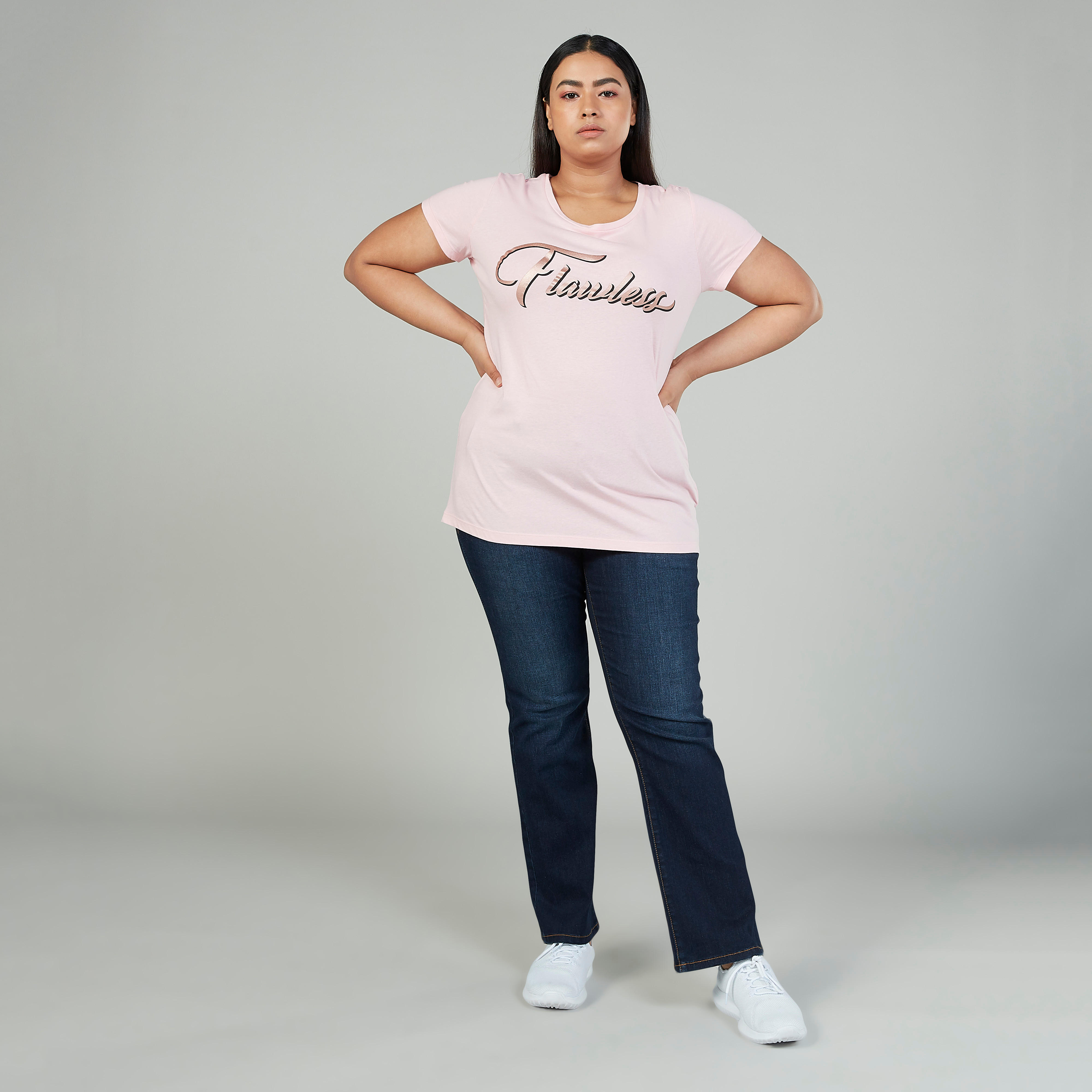 تيشيرت بياقة مستديرة وأكمام قصيرة وطبعات-women-clothing-tshirts-image-2