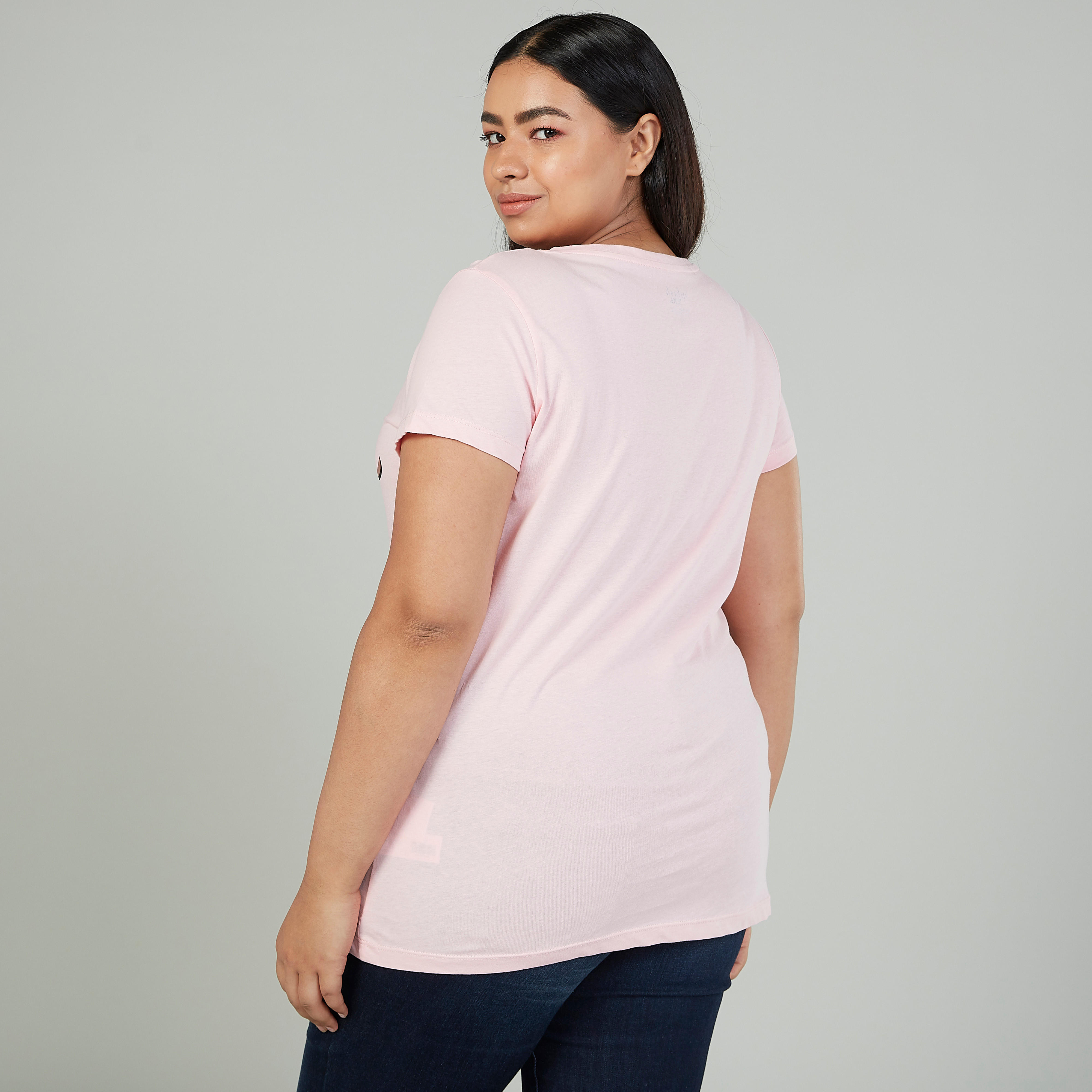 تيشيرت بياقة مستديرة وأكمام قصيرة وطبعات-women-clothing-tshirts-image-4