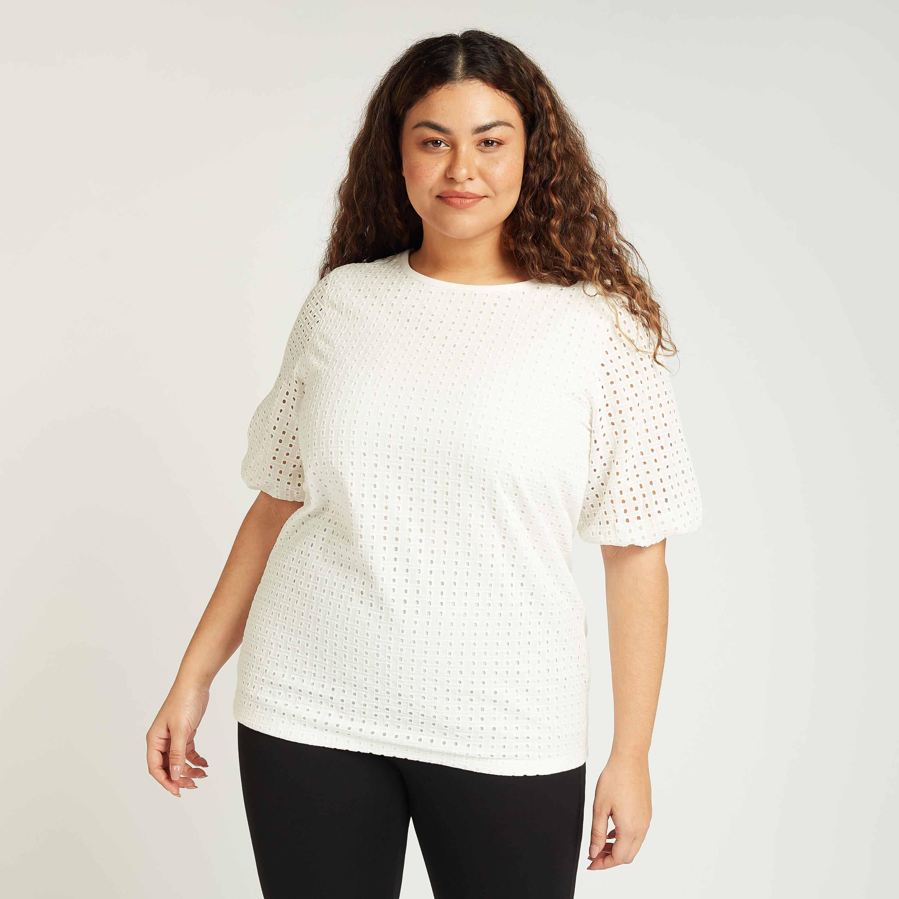 بلوزة شيفلي بياقة مستديرة وأكمام قصيرة-women-clothing-shirtsandblouses-blouses-image-1