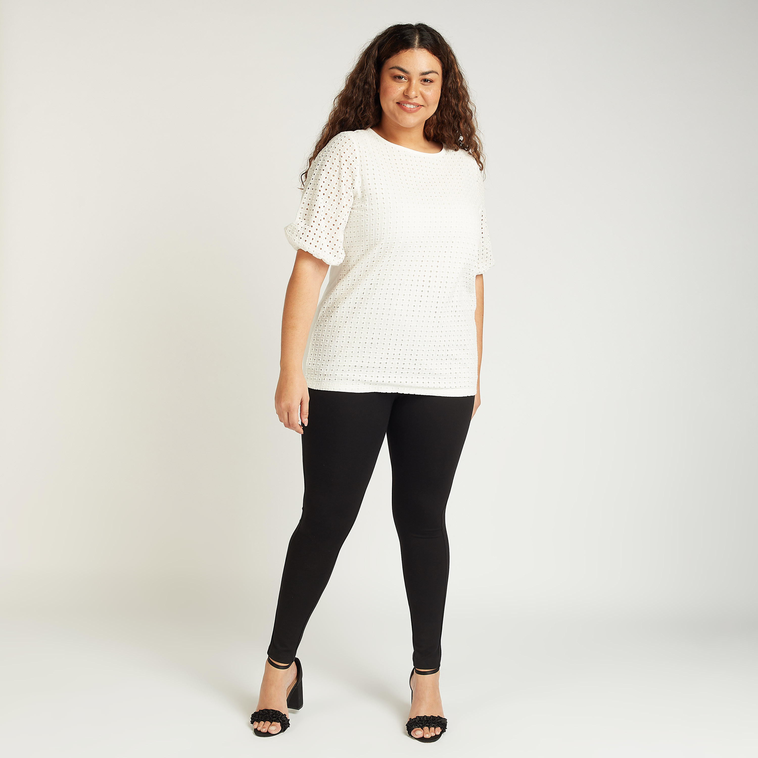 بلوزة شيفلي بياقة مستديرة وأكمام قصيرة-women-clothing-shirtsandblouses-blouses-image-2
