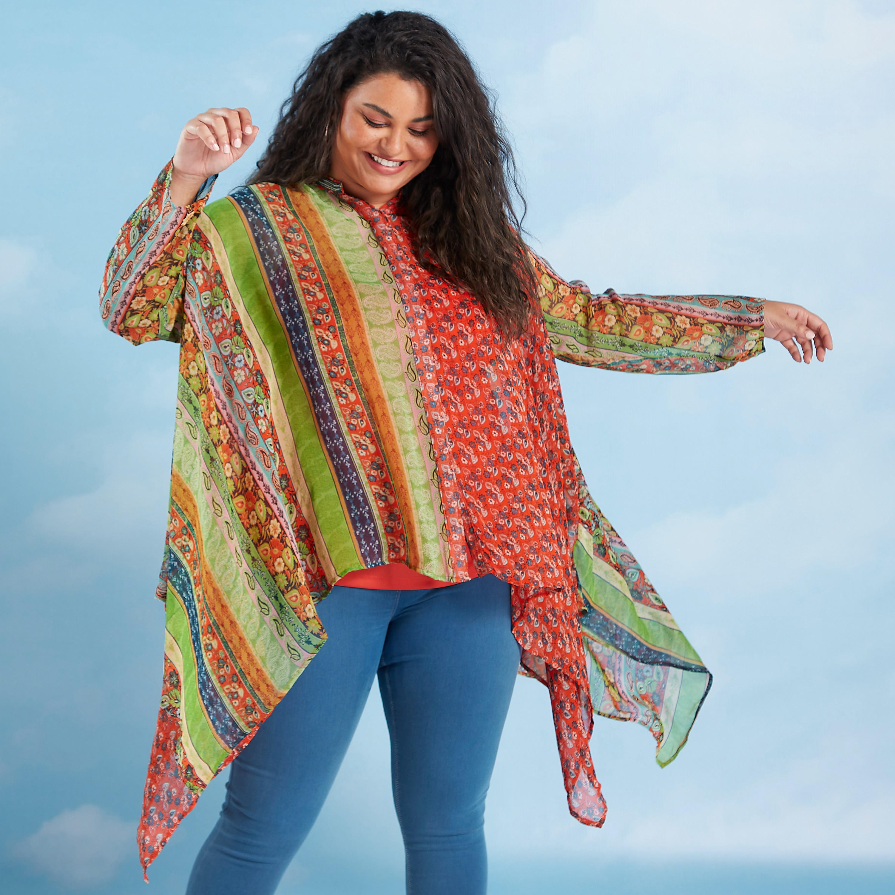 قميص طويل بأكمام طويلة وحوّاف غير مستويّة وطبعات-women-clothing-shirtsandblouses-blouses-image-1