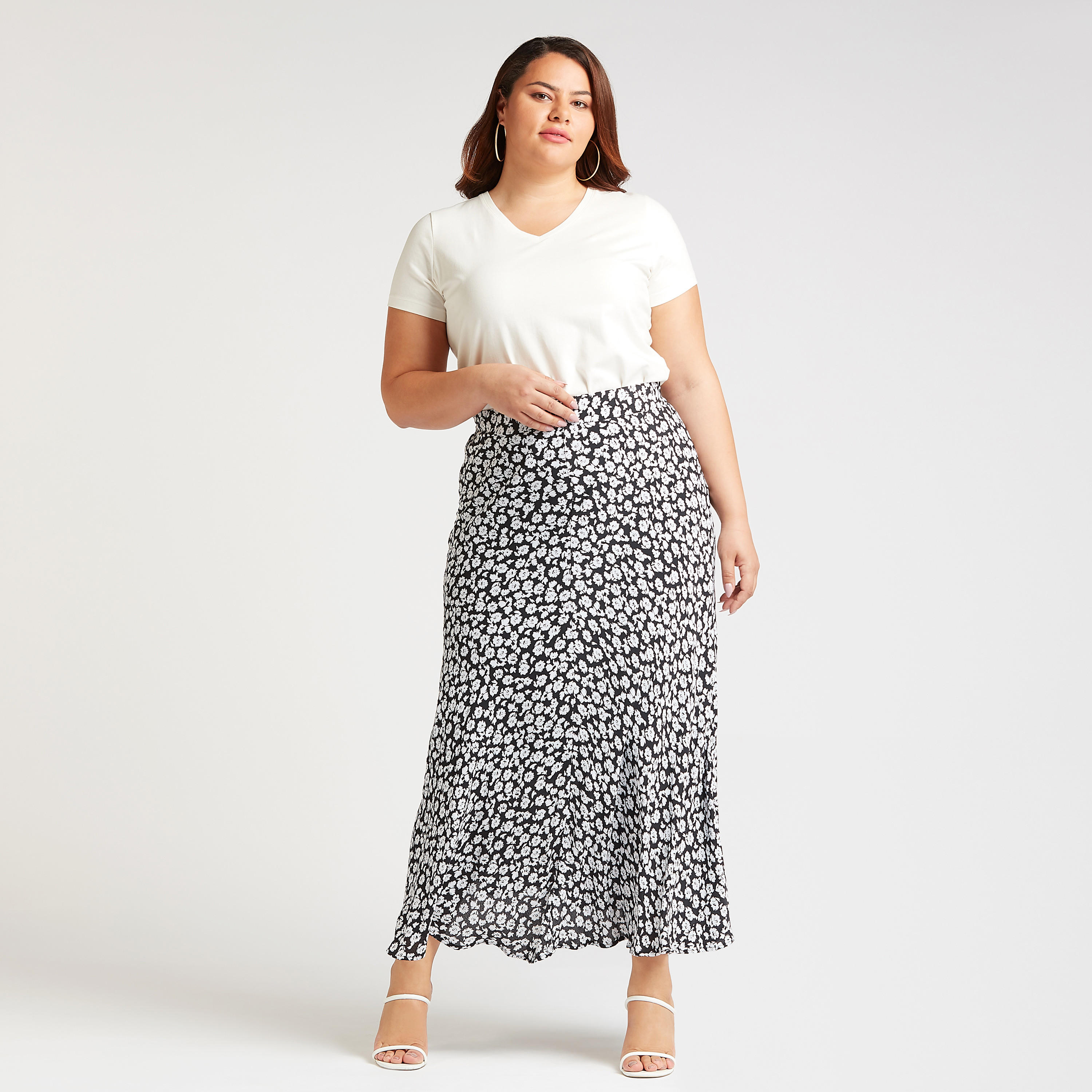 تنورة طويلة ايه لاين بخصر مطّاطي وطبعات-women-clothing-bottoms-skirts-image-2