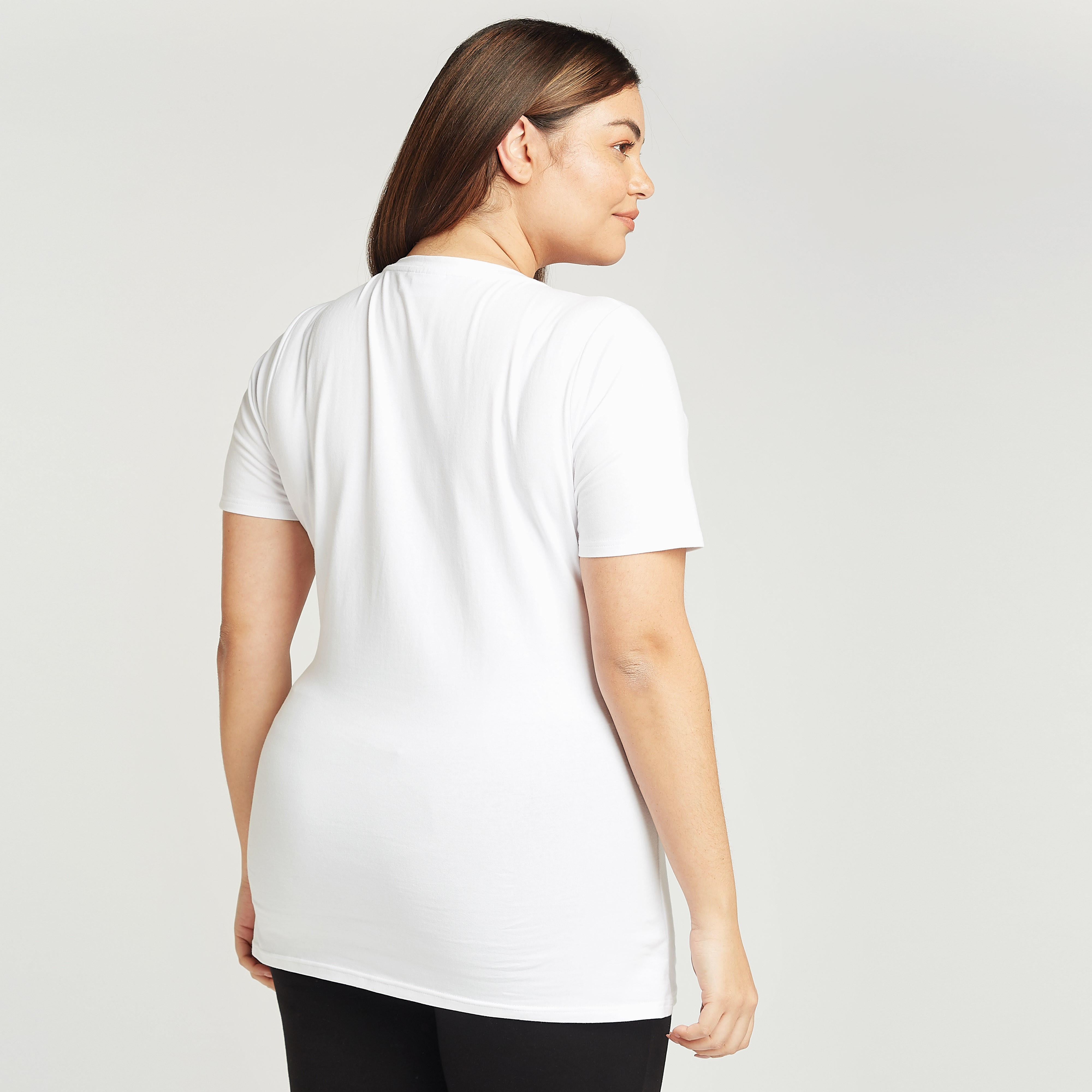 تيشيرت بياقة مستديرة وأكمام قصيرة وطبعات ميني ماوس-women-clothing-tshirts-image-4