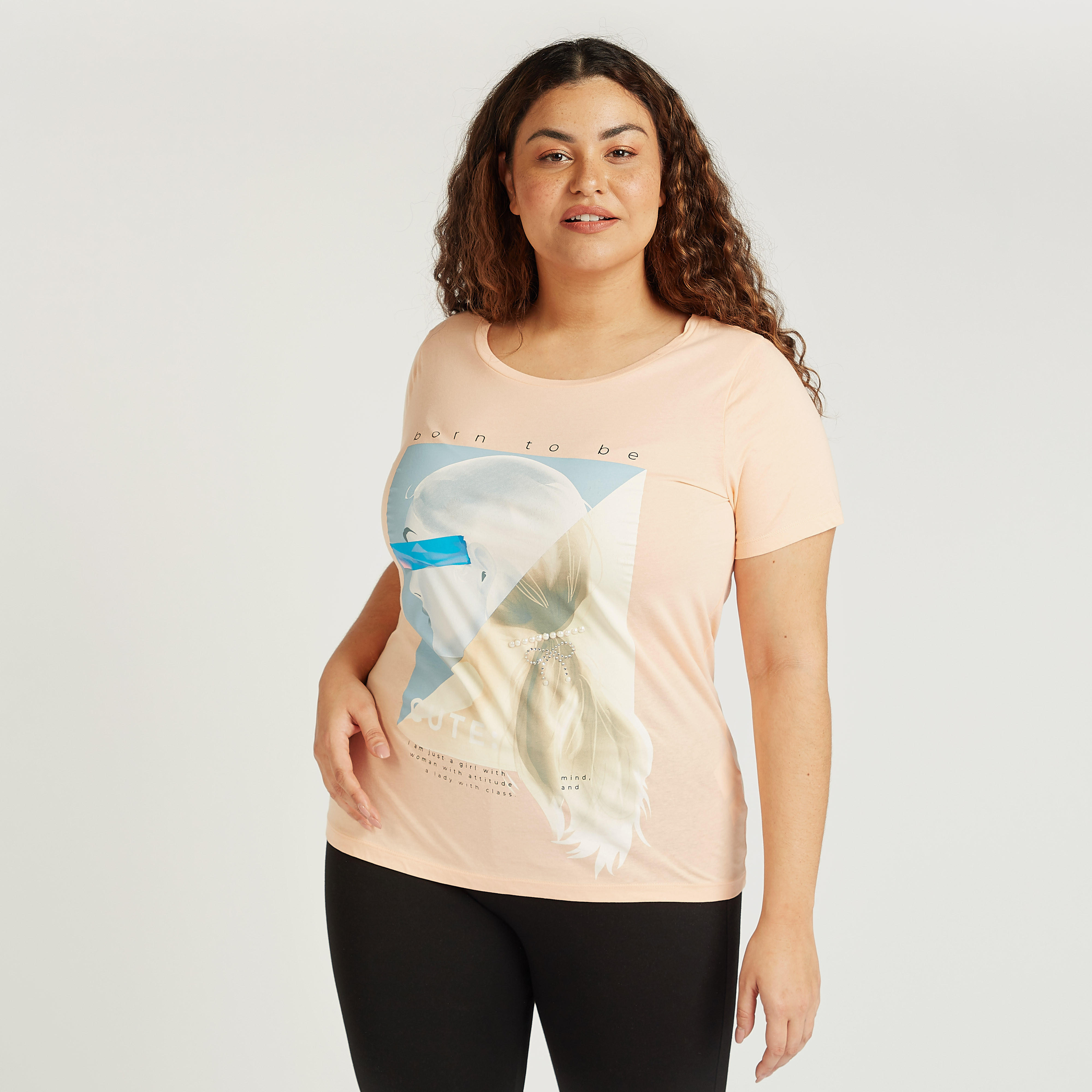 تيشيرت بياقة مستديرة وأكمام قصيرة وطبعات-women-clothing-tshirts-image-1