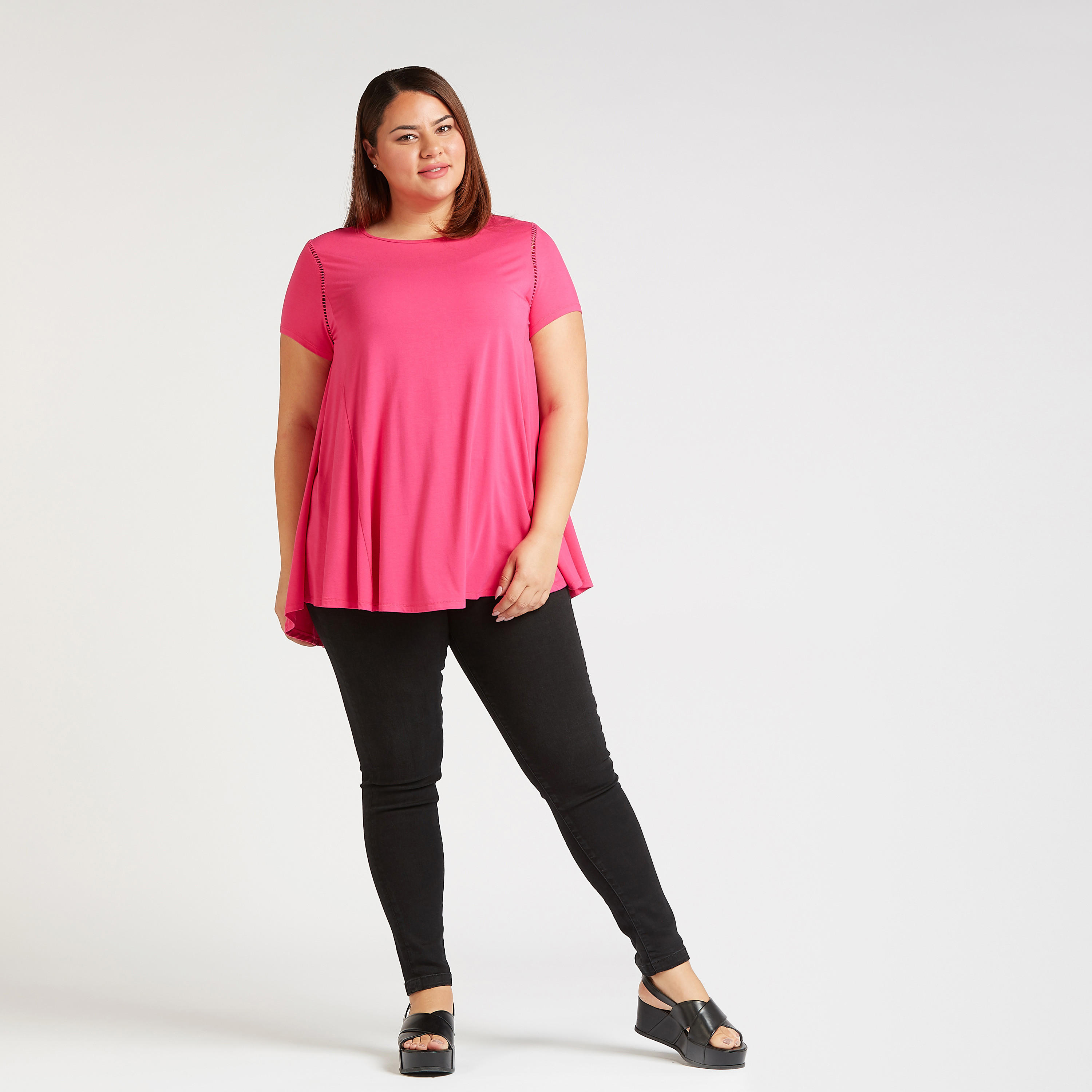 بنطلون جينز سادة سكيني بخصر متوسّط الإرتفاع وجيوب وعراوي حزام-women-clothing-bottoms-jeans-image-2