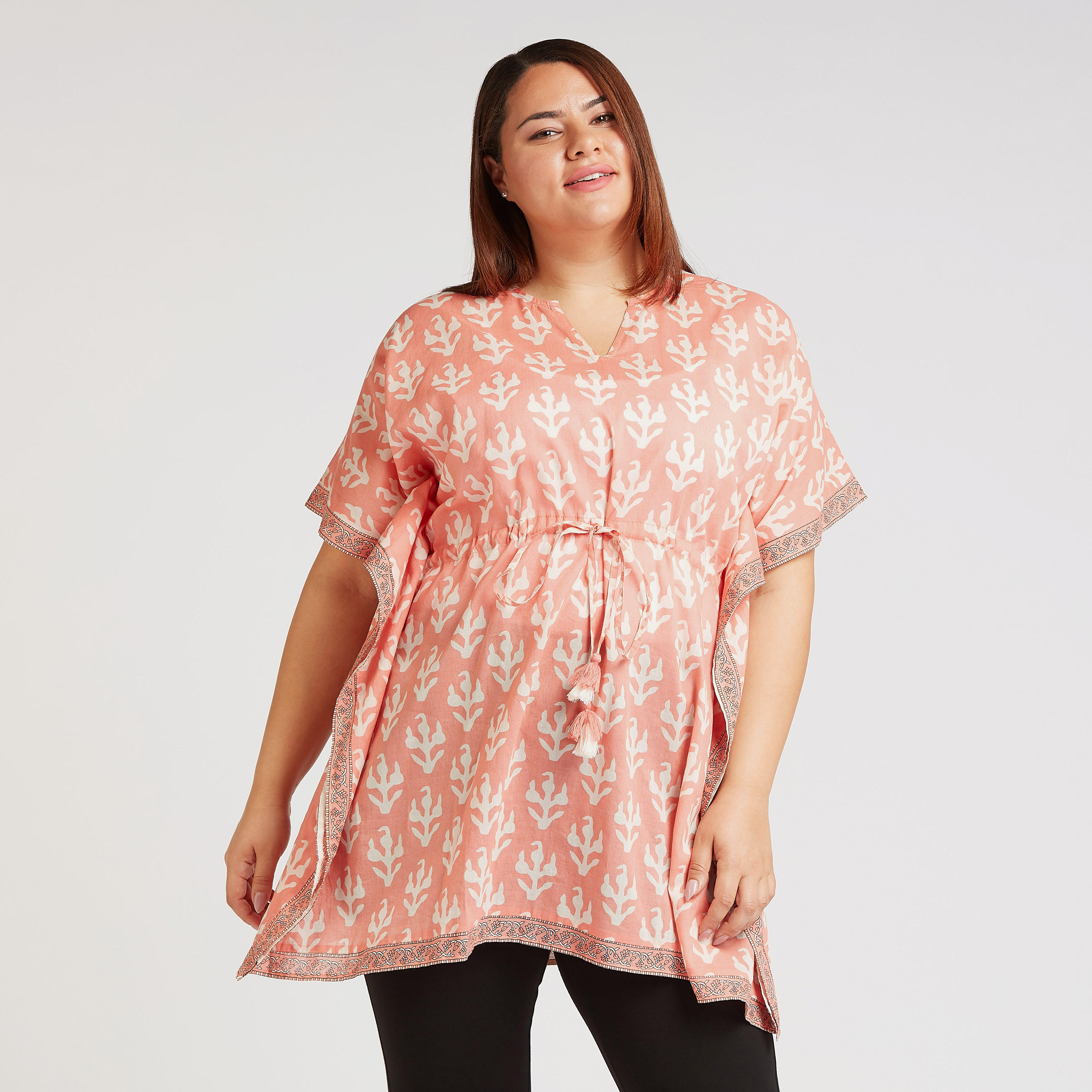 بلوزة قفطان بياقة V و أكمام قصيرة وطبعات-women-clothing-shirtsandblouses-blouses-image-1
