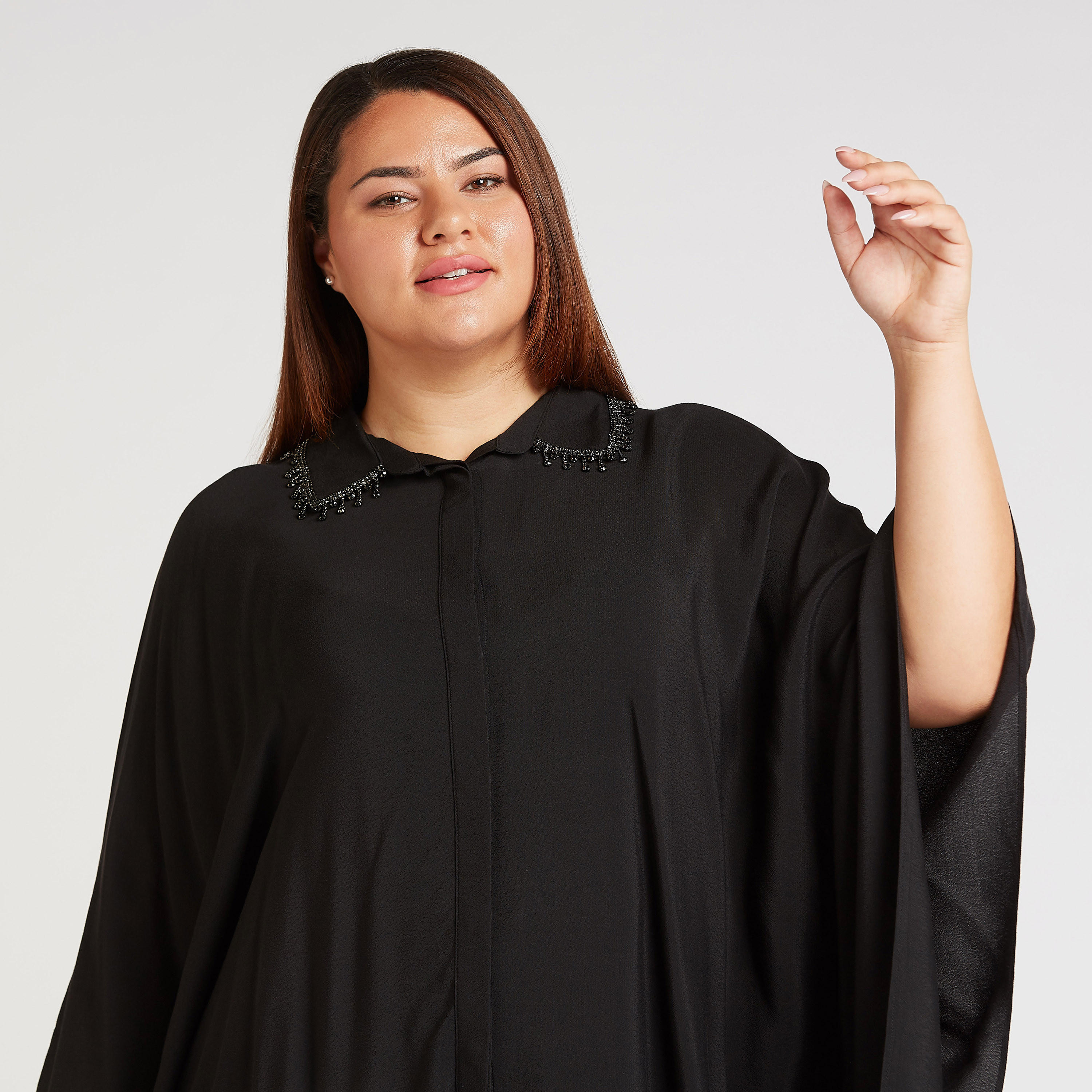 قميص سادة مزيّن بياقة عادية وأكمام واسعة-women-clothing-shirtsandblouses-blouses-image-3
