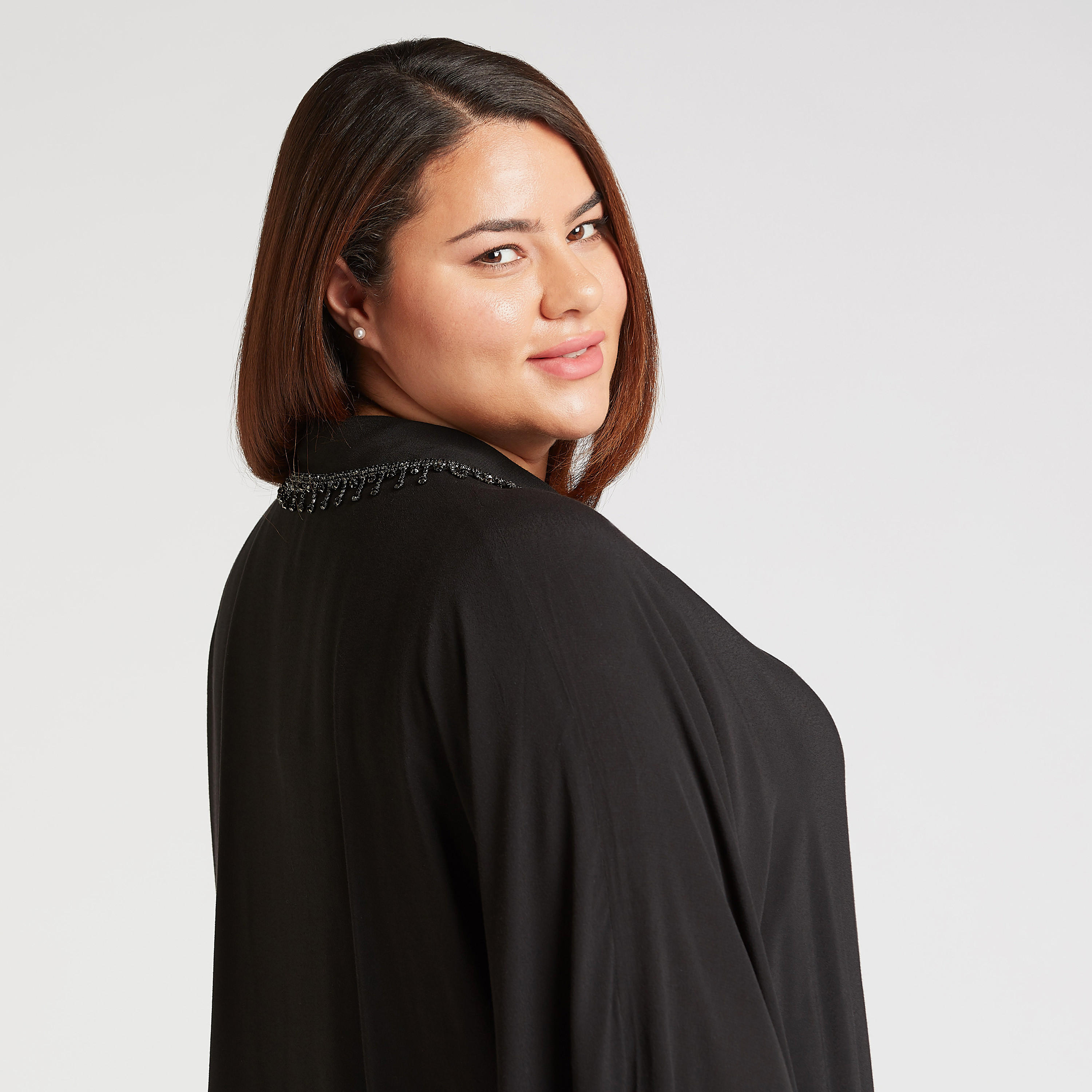 قميص سادة مزيّن بياقة عادية وأكمام واسعة-women-clothing-shirtsandblouses-blouses-image-5