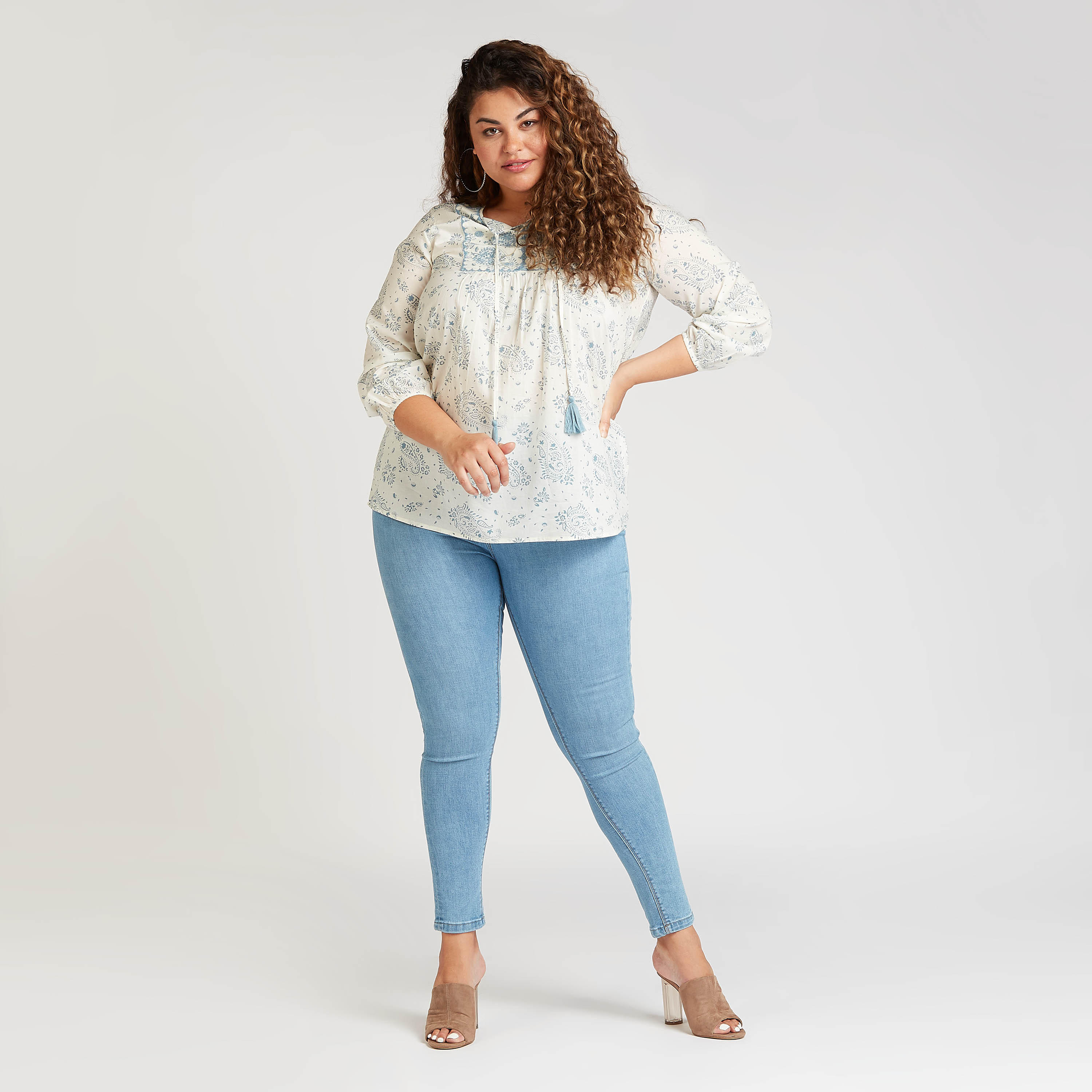بلوزة مستدامة بطبعات وأكمام 3/4 وأربطة-women-clothing-shirtsandblouses-blouses-image-2