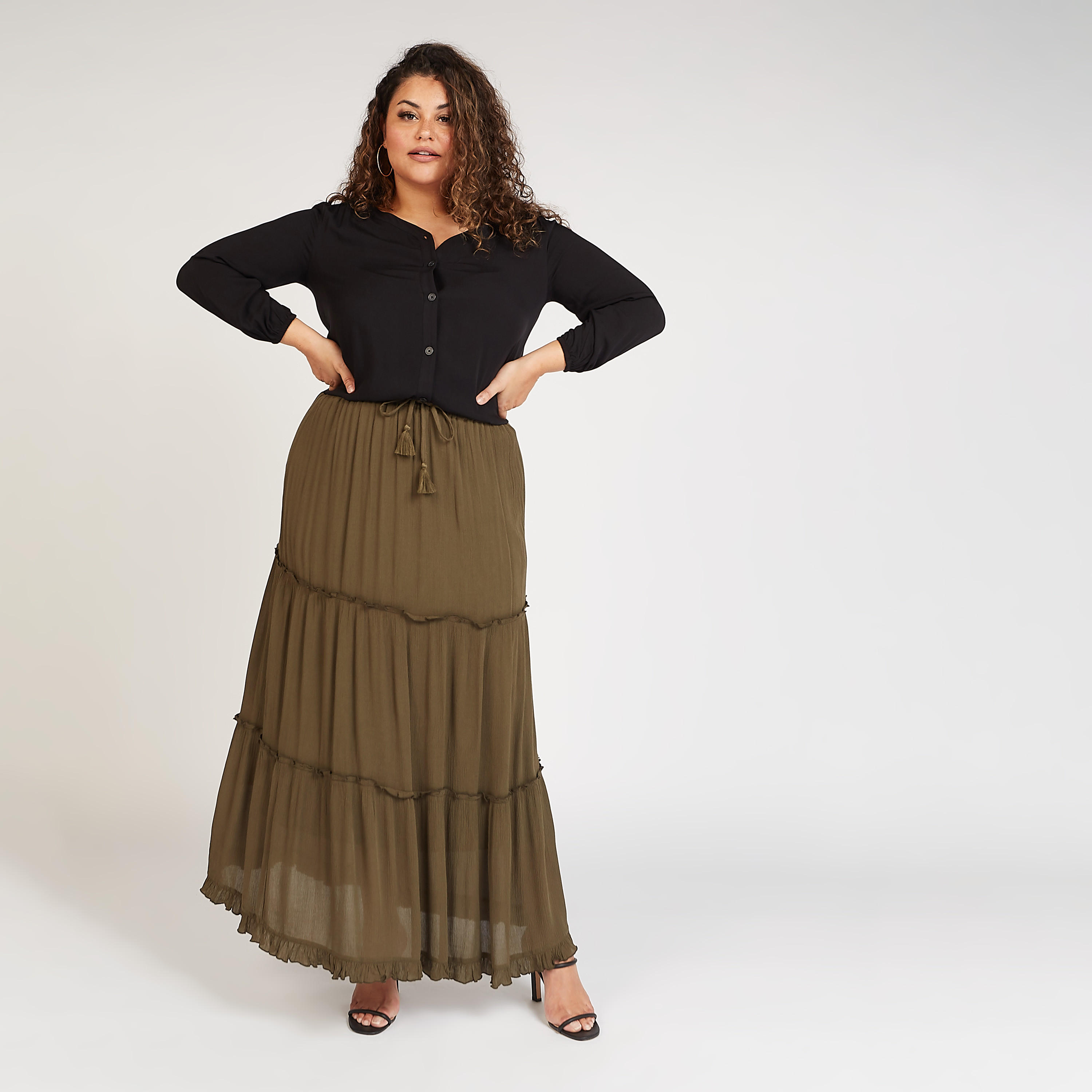 Sustainable Solid Top with V-neck and Long Sleeves-women-clothing-shirtsandblouses-blouses-image-2