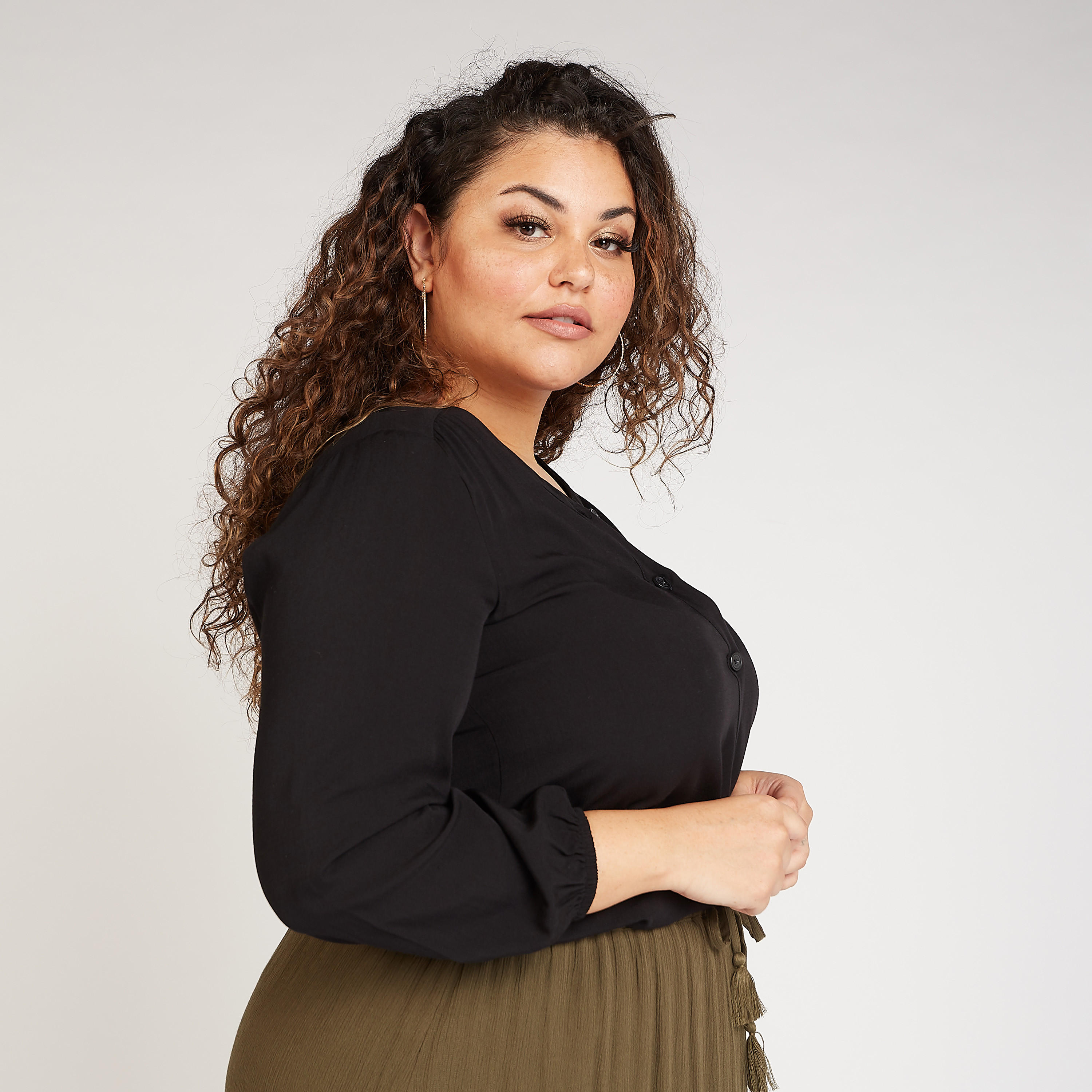 Sustainable Solid Top with V-neck and Long Sleeves-women-clothing-shirtsandblouses-blouses-image-3