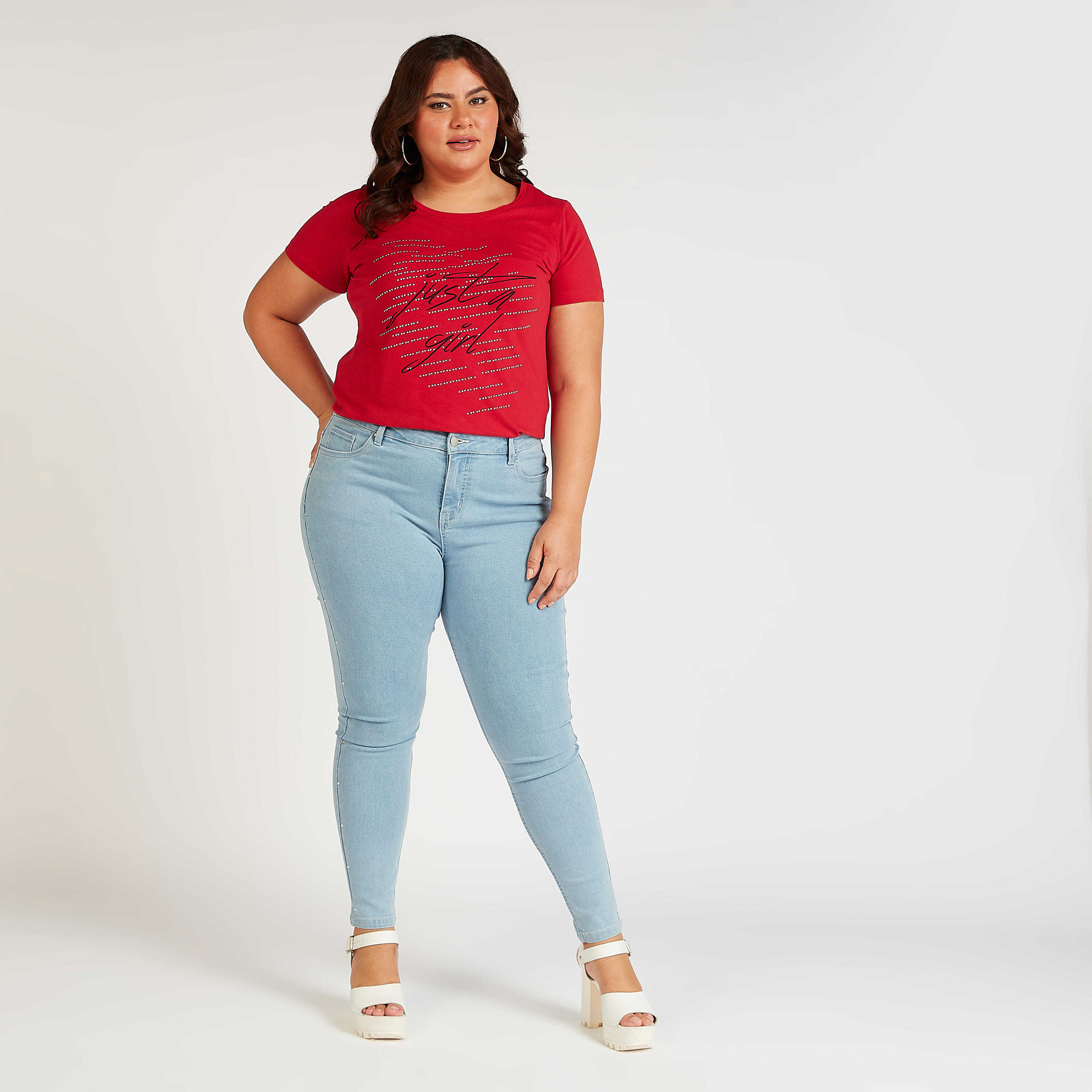 تيشيرت مستدام بياقة مستديرة وأكمام قصيرة وطبعات جرافيك-women-clothing-tshirts-image-2