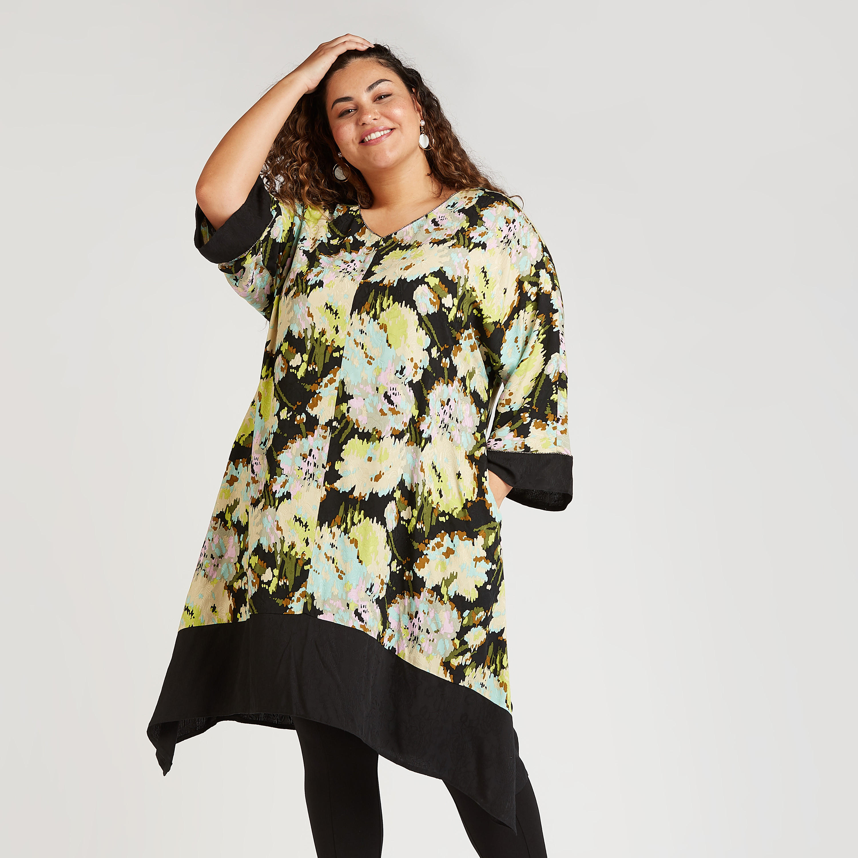 تونيك مستدام بأكمام طويلة وجيوب وطبعات-women-clothing-shirtsandblouses-blouses-image-1